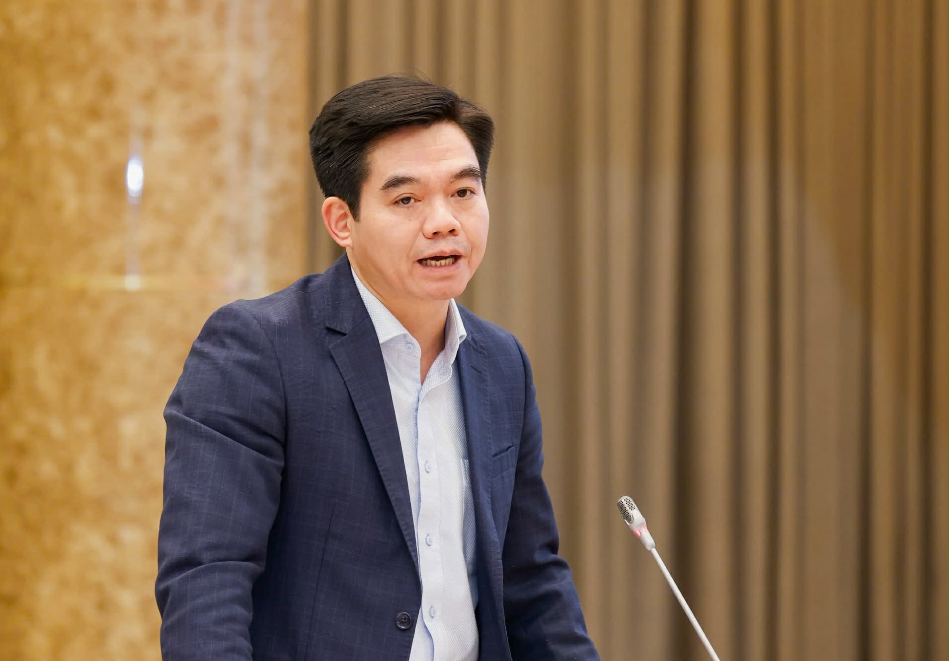 Bộ Nội vụ nói về lương tối thiểu vùng, tiền thưởng Tết 2026 - Ảnh 1.