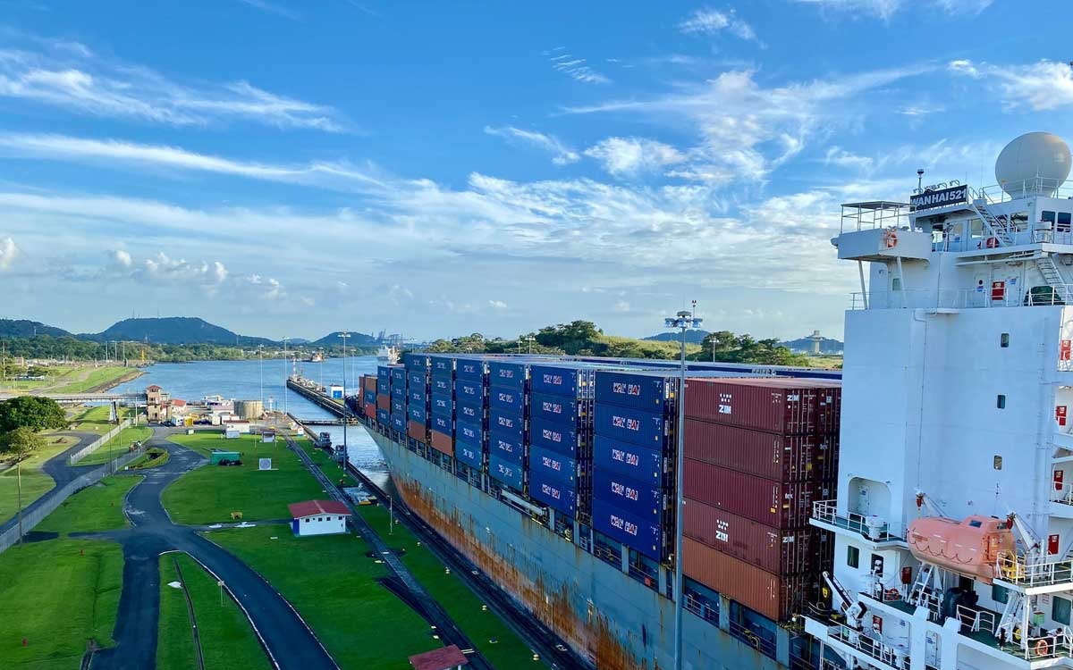 Trung Quốc cảnh báo “nóng” với Panama