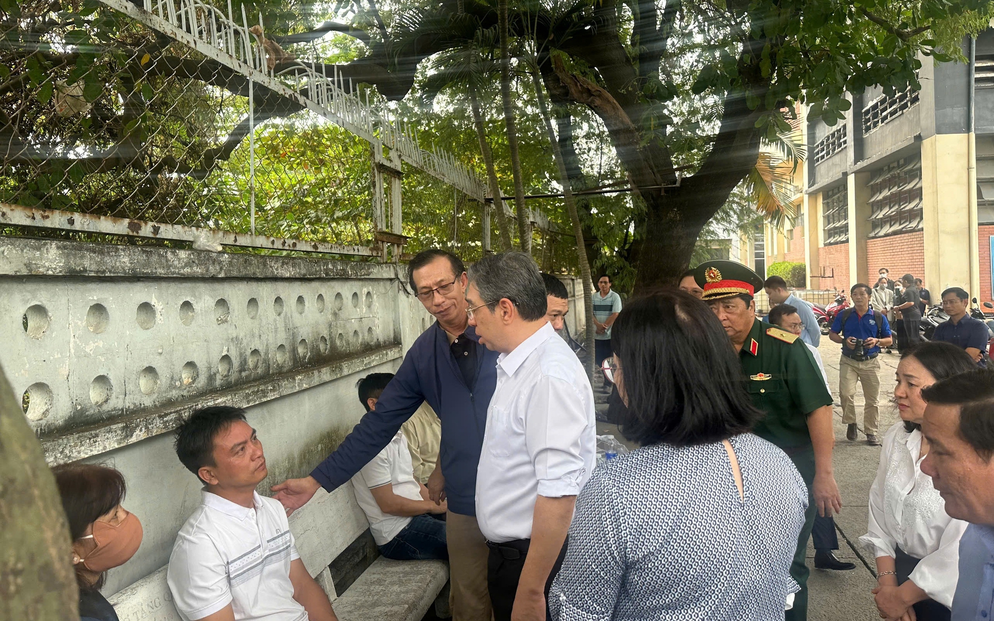 Vụ cháy 3 người tử vong: Phó Bí thư Thành ủy TPHCM Nguyễn Phước Lộc chia buồn với gia đình nạn nhân
