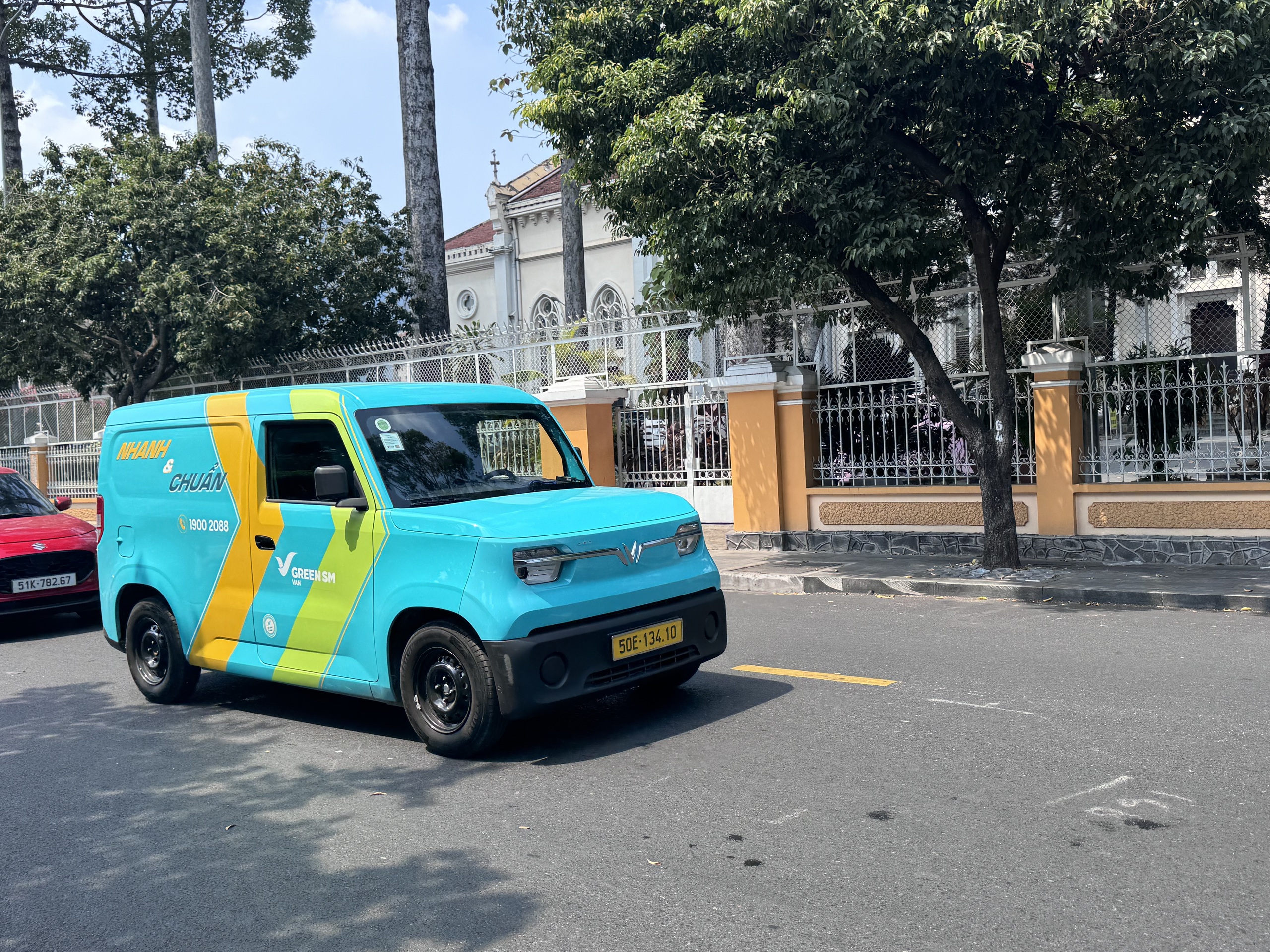 Xanh SM của tỉ phú Phạm Nhật Vượng tiếp tục dẫn đầu thị trường gọi xe - Ảnh 1.