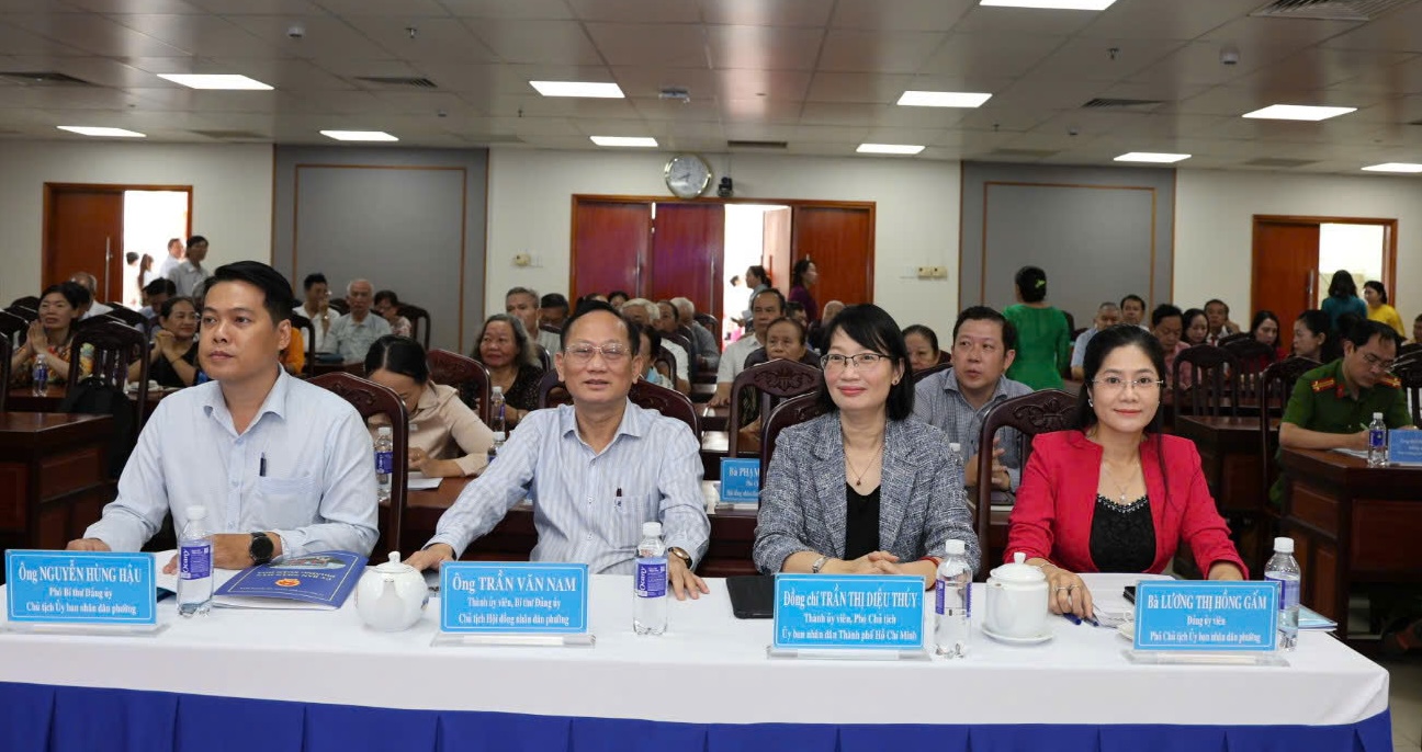 Phường Xuân hòa đặt trọng tâm xây dựng chính quyền nâng cao chất lượng phục vụ năm 2026 - Ảnh 1.
