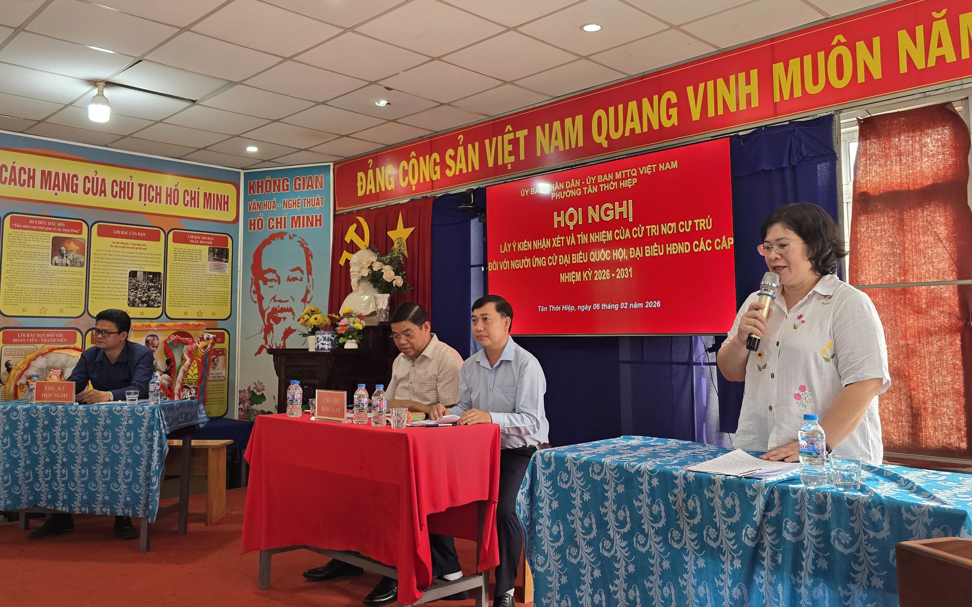 Lấy ý kiến cử tri đối với Phó bí thư Thành ủy TPHCM Văn Thị Bạch Tuyết