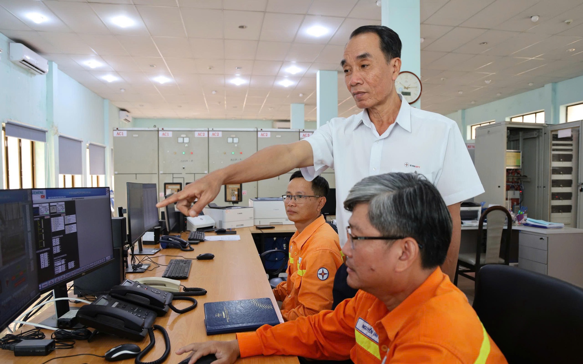 Người thầy giàu sáng kiến của thợ trẻ