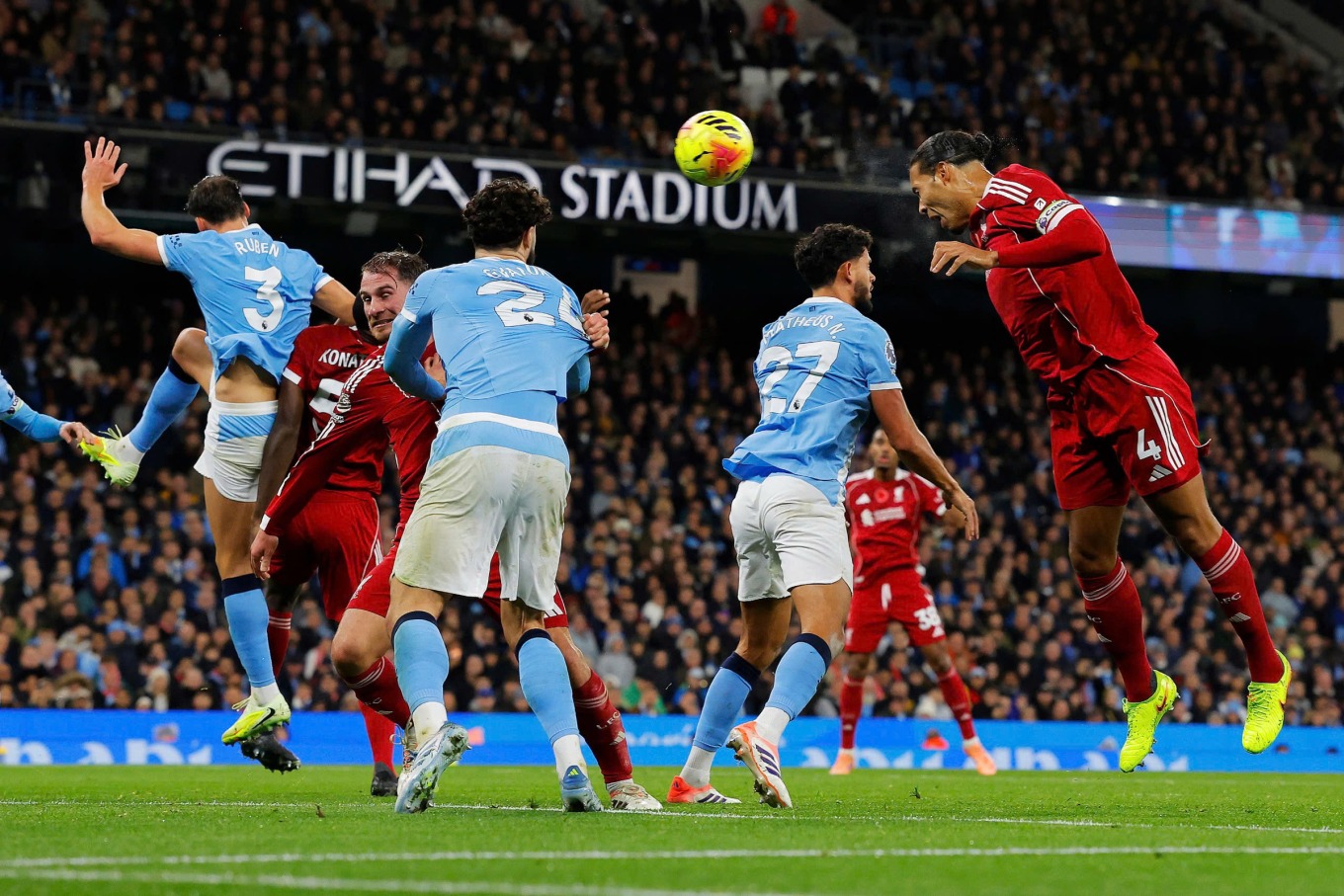 &ldquo;Lời nguyền Anfield&rdquo;: Man City bất lực trước Liverpool hay đi v&agrave;o lịch sử 89 năm? - Ảnh 1.