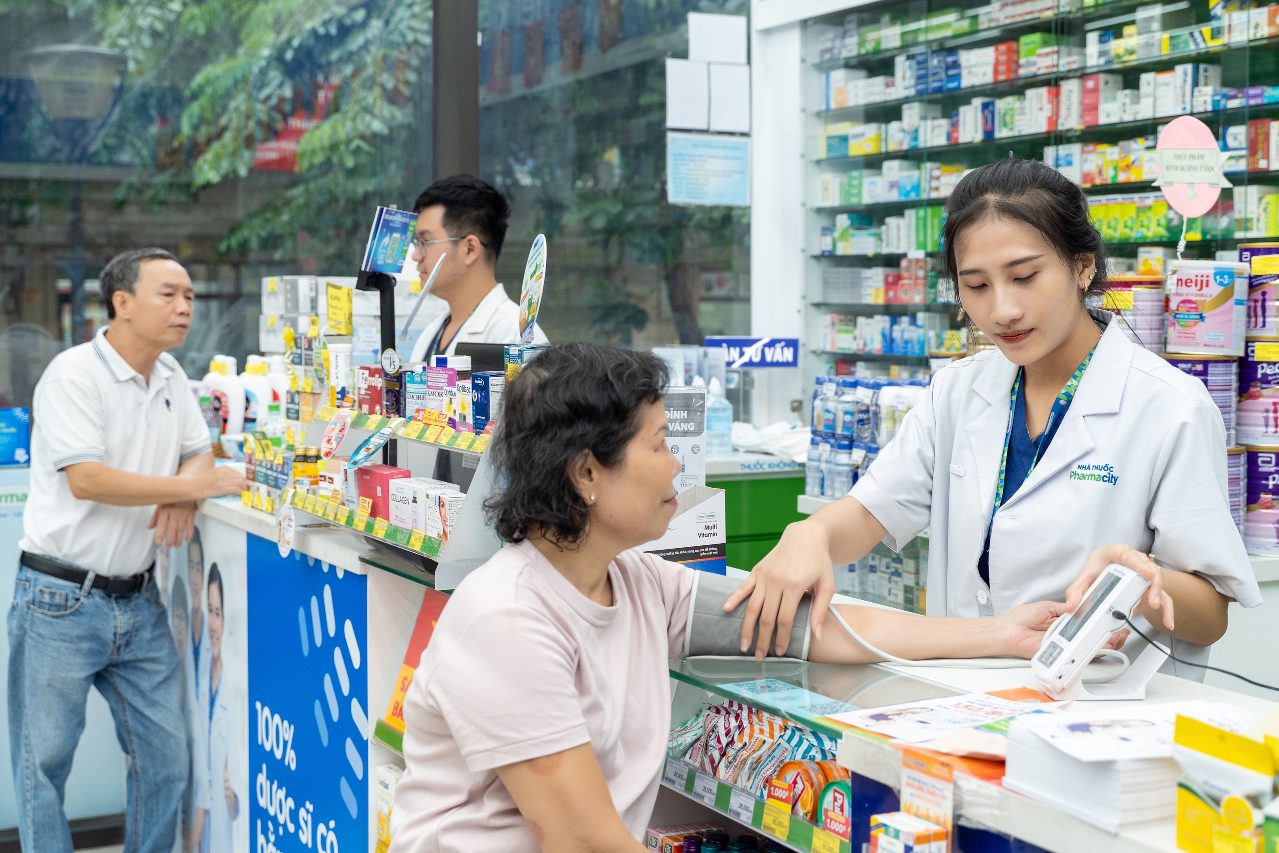 Dược sĩ Pharmacity tư vấn c&aacute;ch xử tr&iacute; 4 nh&oacute;m bệnh thường gặp nhất mỗi dịp Tết - Ảnh 2.