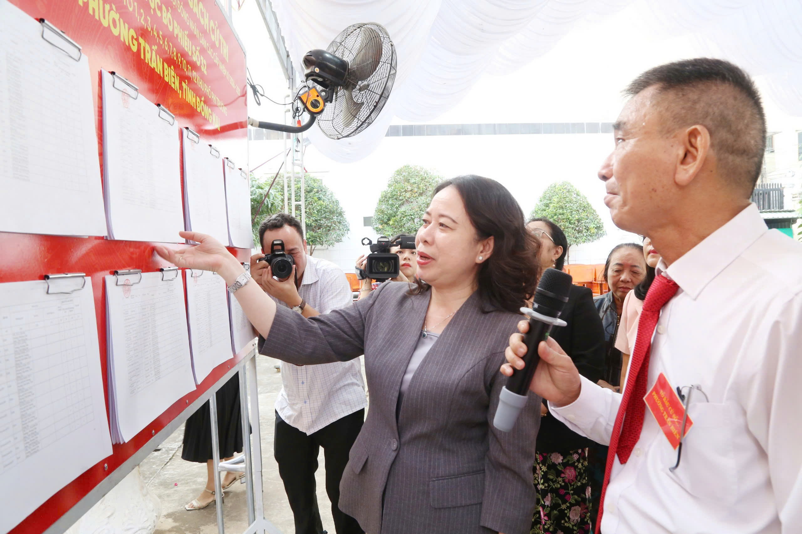 Phó Chủ tịch nước Võ Thị Ánh Xuân kiểm tra công tác bầu cử tại Đồng Nai 2026 - Ảnh 1.