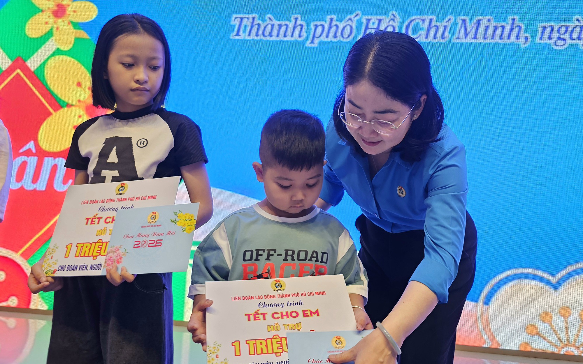 "Tết cho em" đến với con công nhân có hoàn cảnh khó khăn