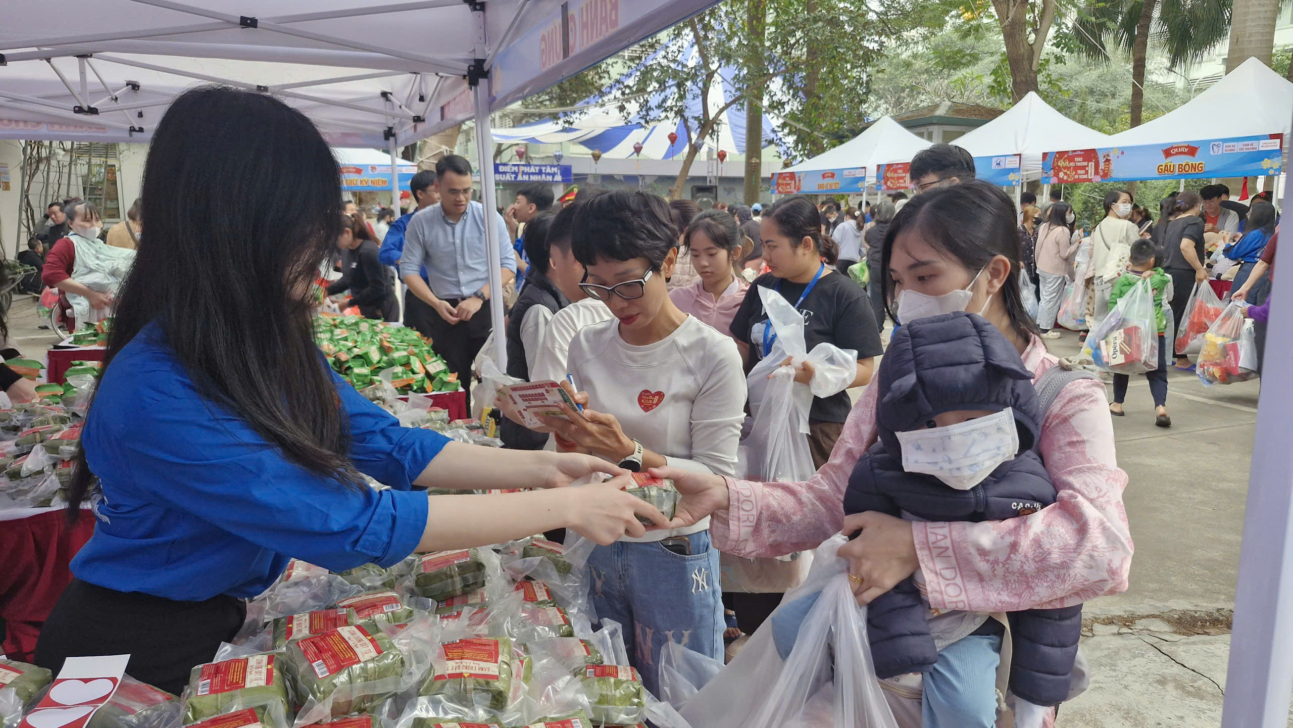 Mùa xuân trong bệnh viện - Ảnh 5.