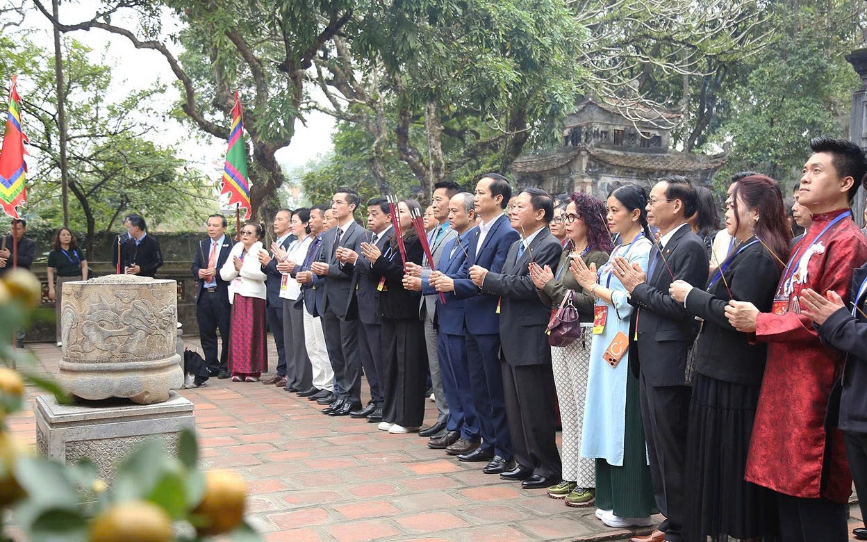 Kiều bào tiêu biểu từ 32 quốc gia kết nối với tỉnh Ninh Bình