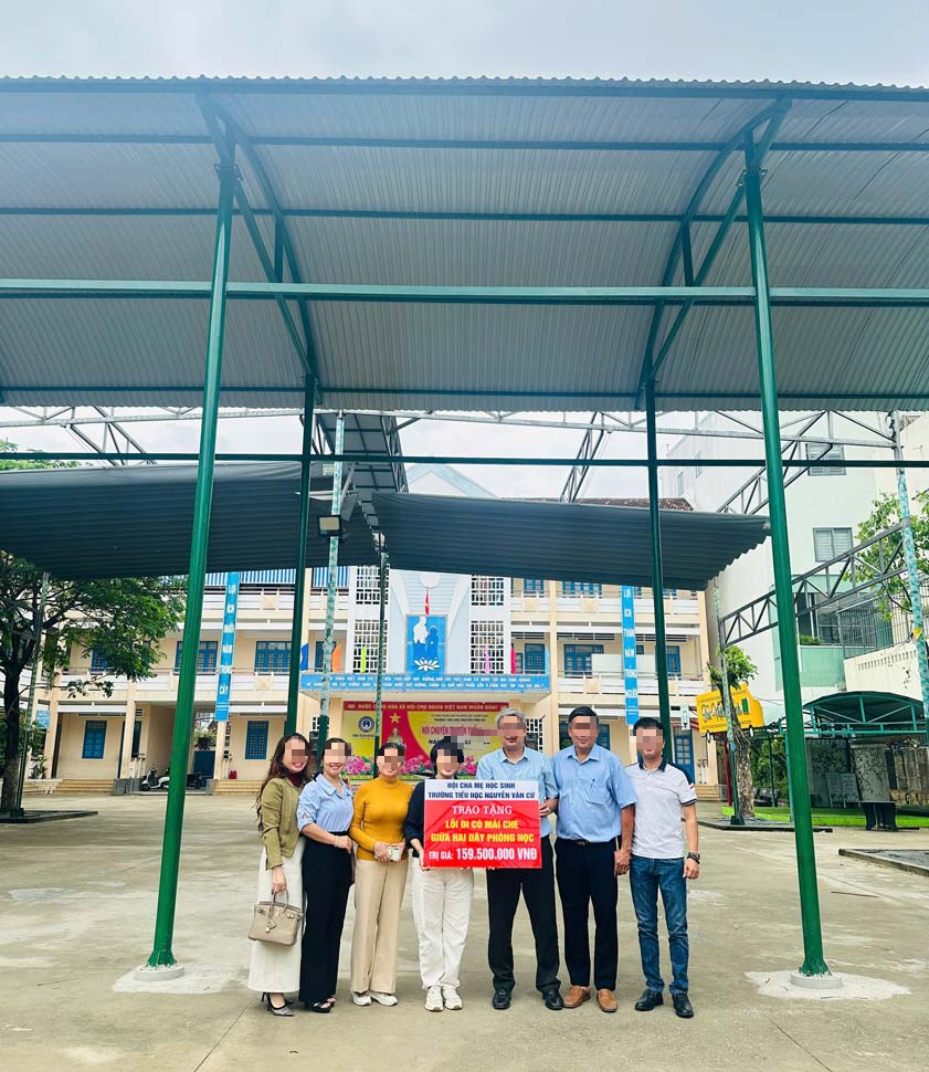 Vụ lạm thu, sửa b&agrave;i thi để &ldquo;d&igrave;m&rdquo; điểm học sinh: Đề nghị điều chuyển hiệu trưởng - Ảnh 2.