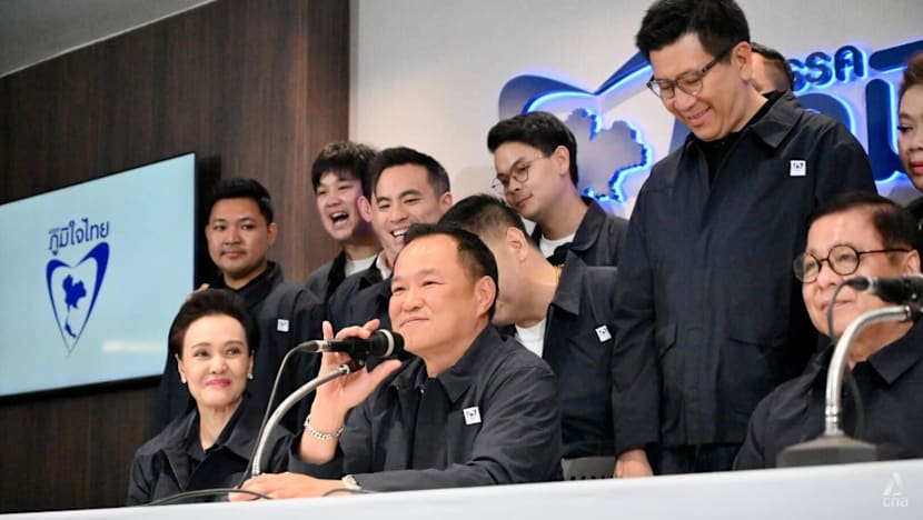 Tổng tuyển cử Th&aacute;i Lan: Đảng của Thủ tướng Anutin Charnvirakul dẫn trước ngoạn mục - Ảnh 1.