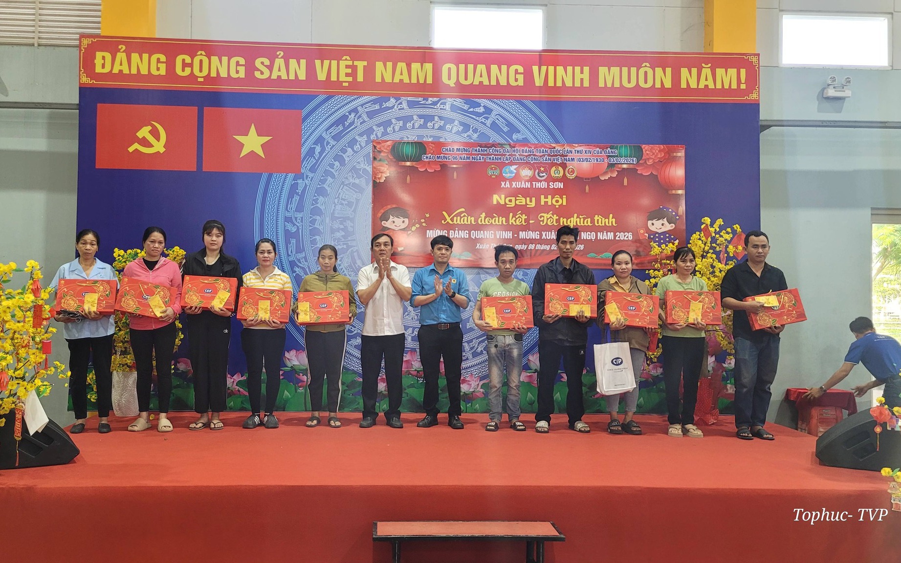 "Phiên chợ 0 đồng" phục vụ người lao động khó khăn