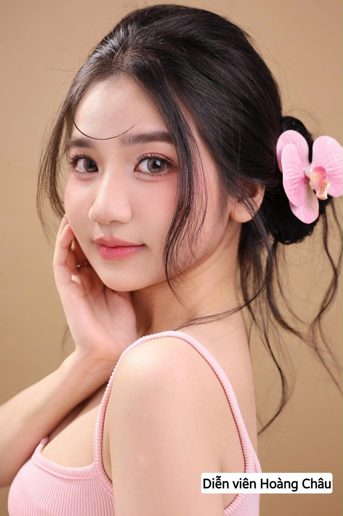 Vũ Xu&acirc;n Trang, Ho&agrave;ng Thy n&acirc;ng bước m&ugrave;a xu&acirc;n cho thế hệ diễn vi&ecirc;n trẻ "X&oacute;m kịch" - Ảnh 2.