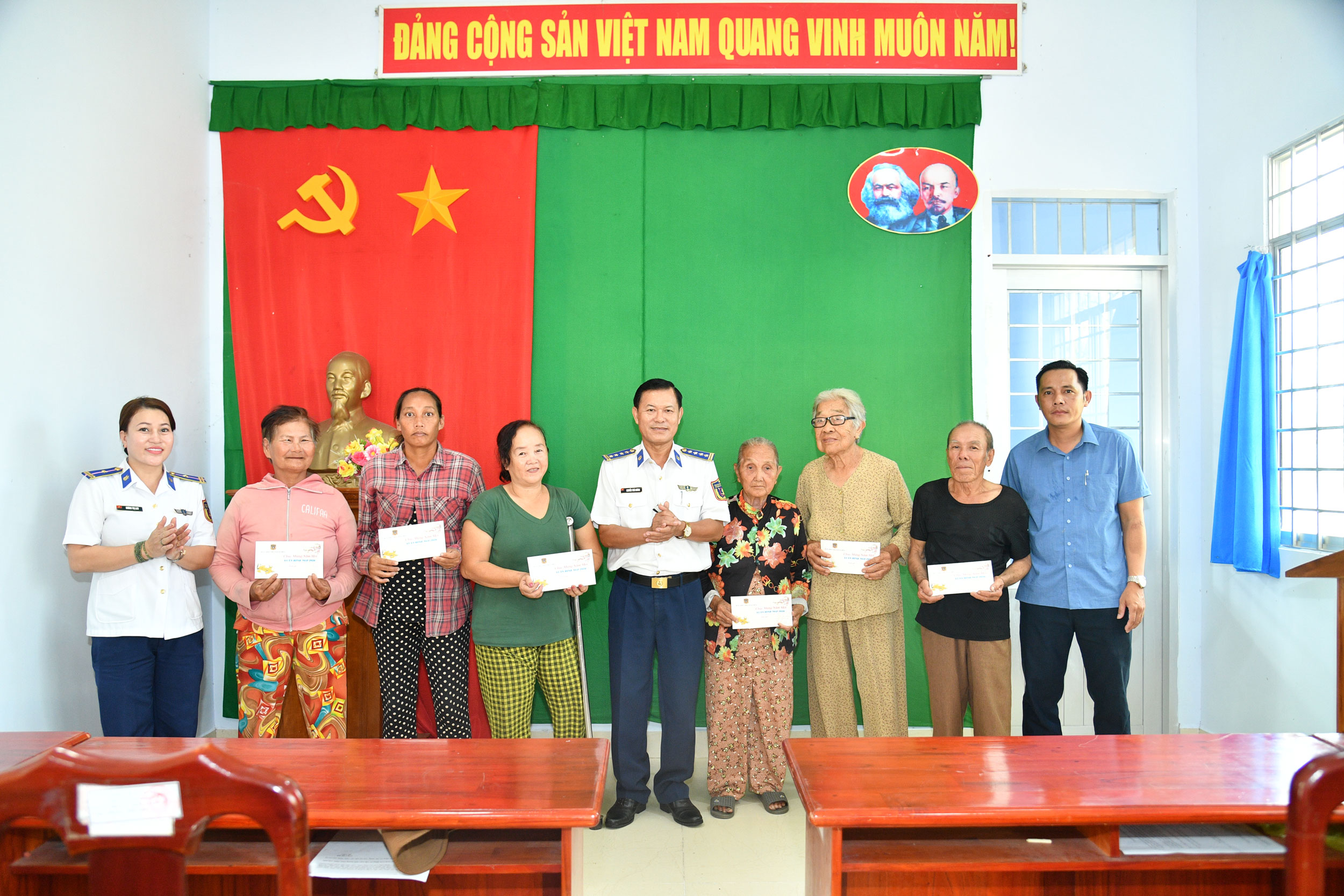 Hoạt động &yacute; nghĩa của cảnh s&aacute;t biển tại "đảo ngọc" Ph&uacute; Quốc - Ảnh 1.
