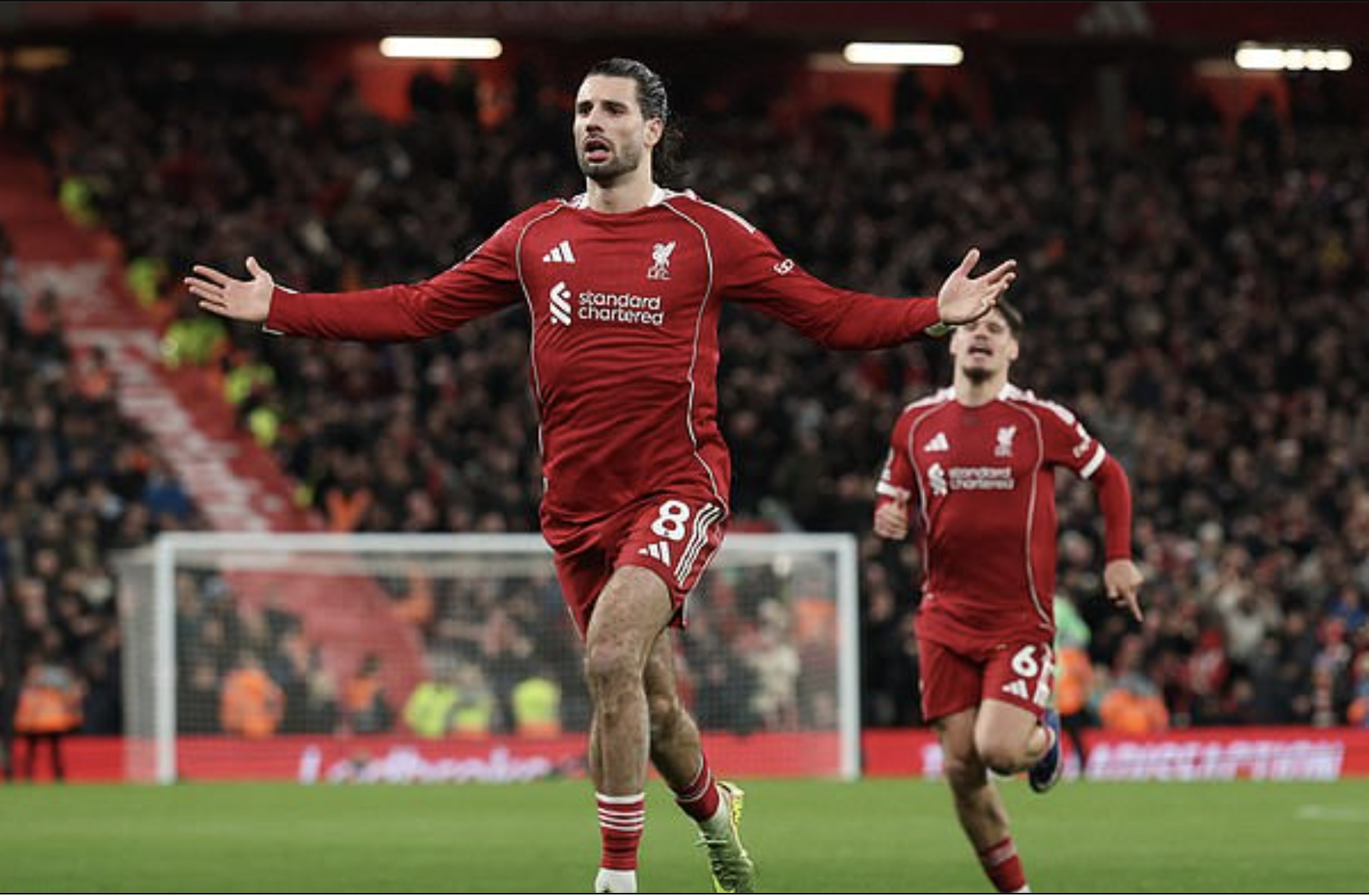 5 khoảnh khắc "điên rồ" ở đại chiến Liverpool – Man City - Ảnh 2.