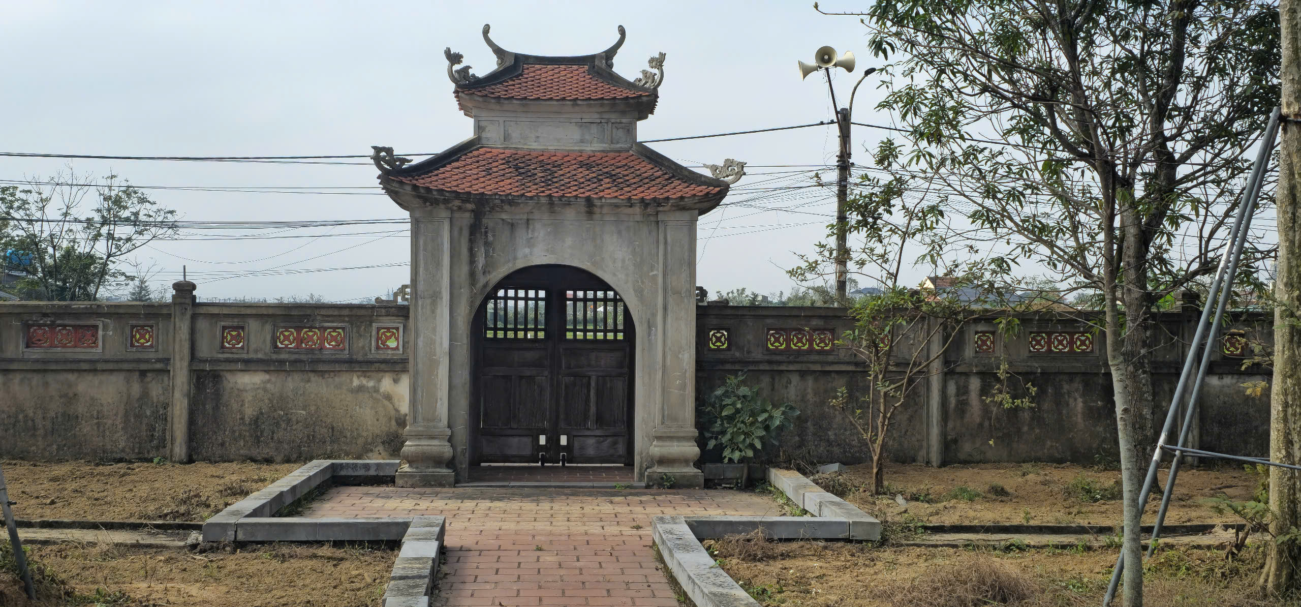 Cận cảnh đền thờ vua Mai Hắc Đế ở Hà Tĩnh - Ảnh 18.