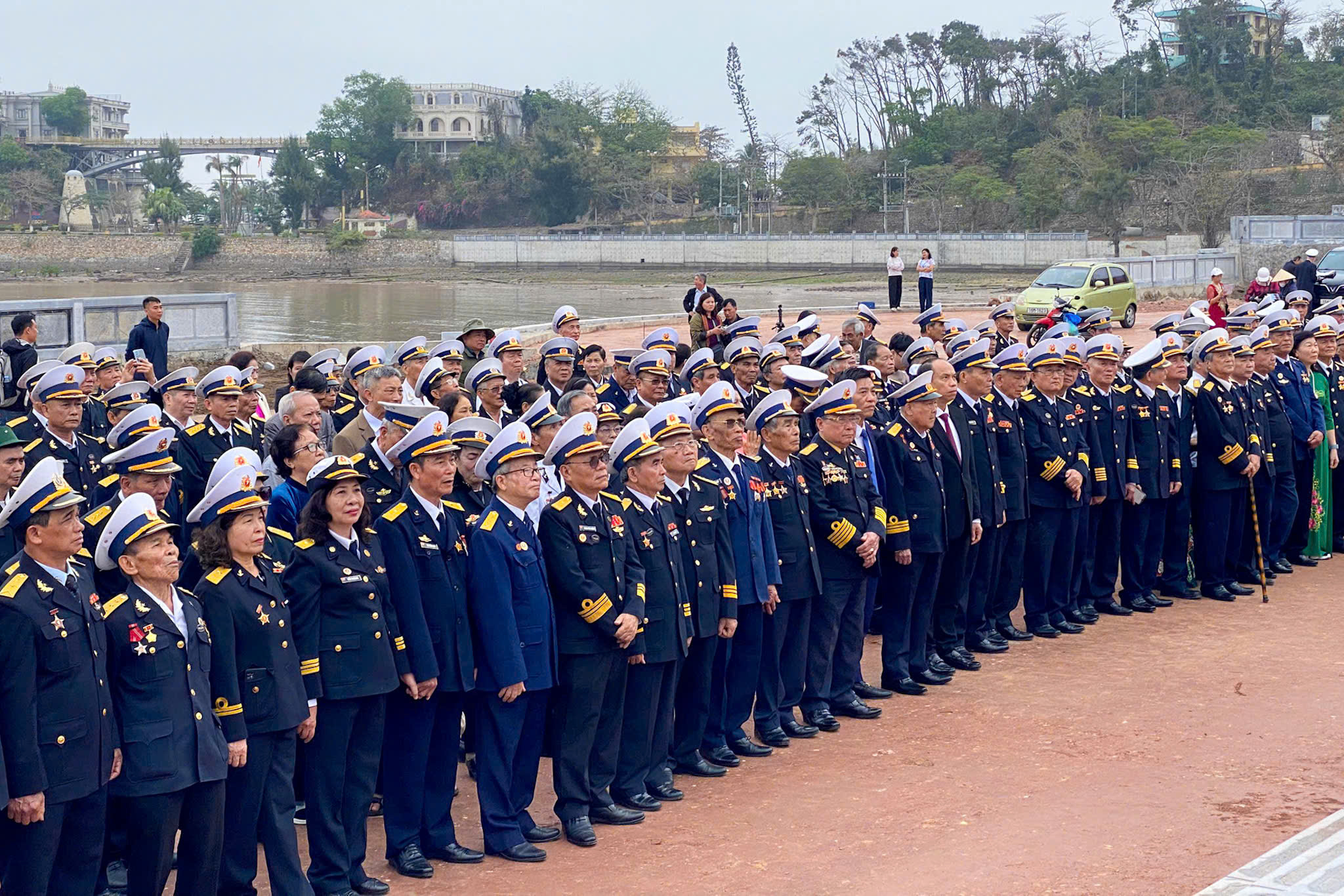 Kỷ niệm 58 năm Đo&agrave;n t&agrave;u kh&ocirc;ng số hy sinh v&igrave; sự nghiệp giải ph&oacute;ng d&acirc;n tộc - Ảnh 1.