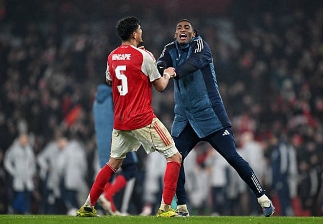 Arsenal “lép vế” trong đội hình kết hợp với Chelsea - Ảnh 5.