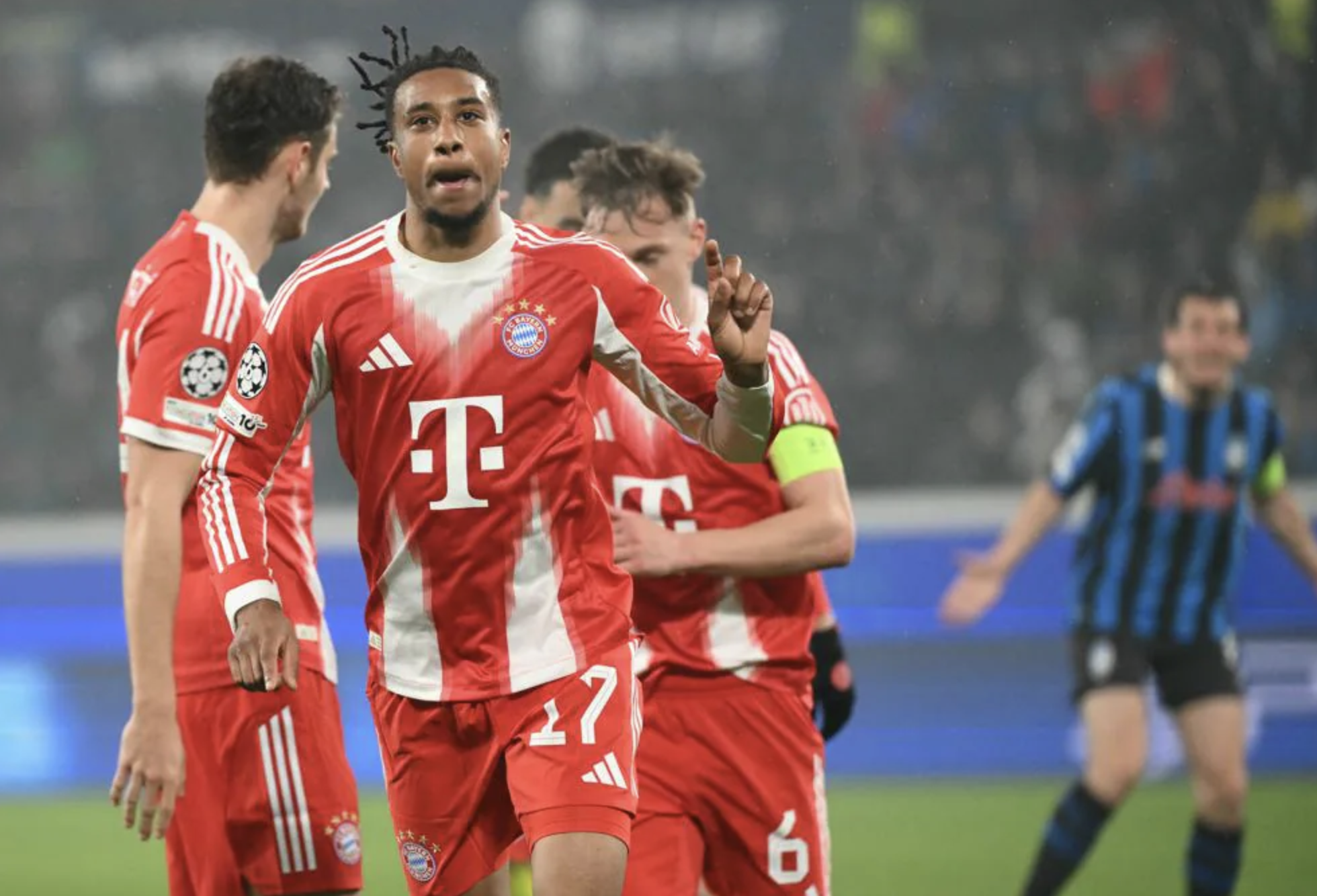 Thắng hủy diệt Atalanta, Bayern Munich đặt sẵn vé tứ kết Champions League - Ảnh 6.