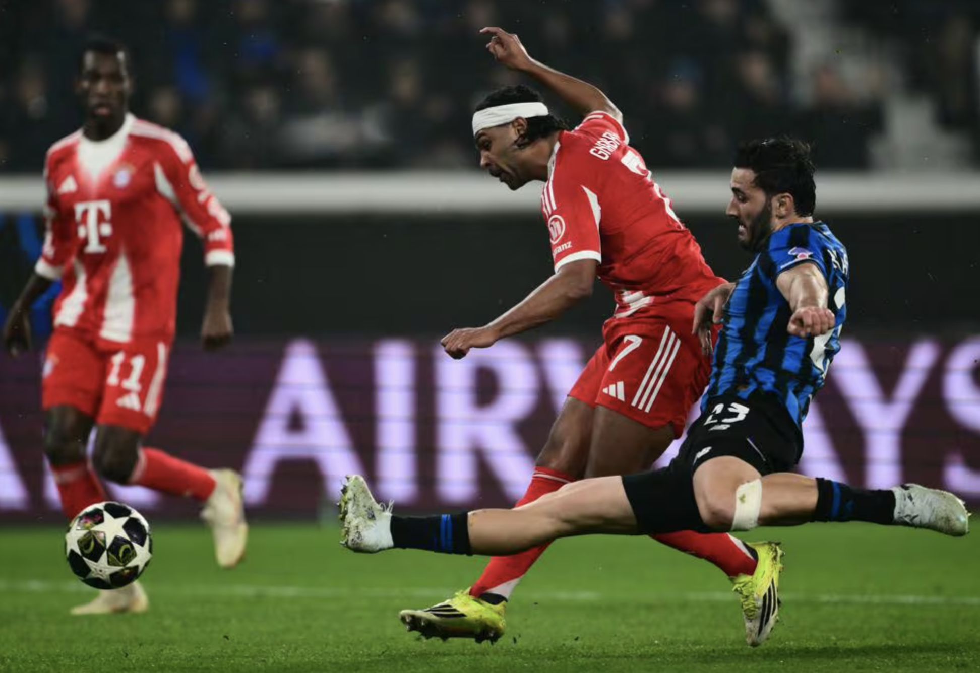 Thắng hủy diệt Atalanta, Bayern Munich đặt sẵn vé tứ kết Champions League - Ảnh 3.