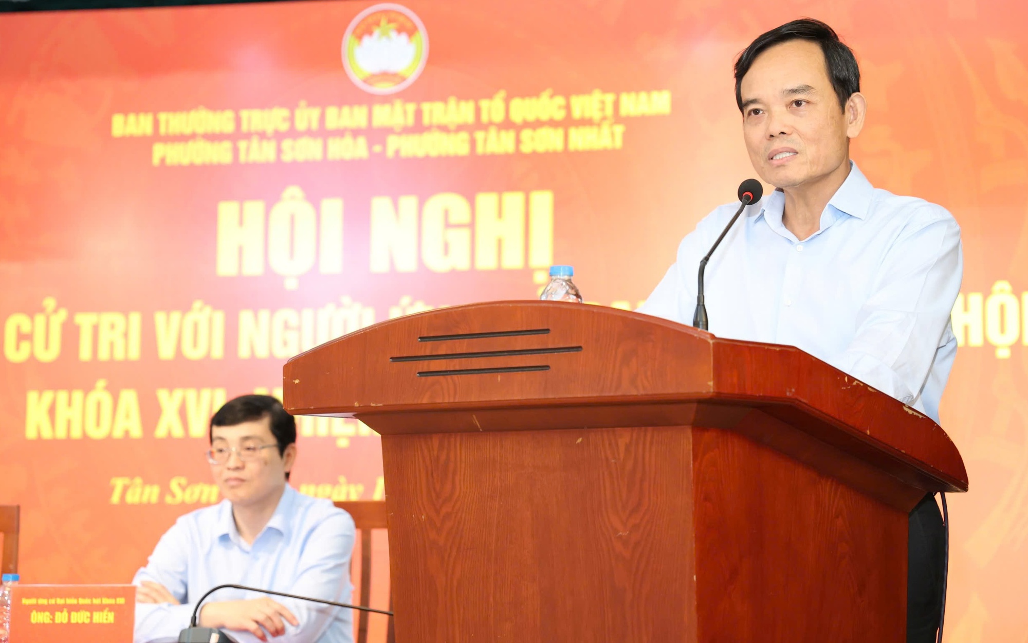 Bí thư Thành ủy TPHCM: Giao thông kết nối sân bay Tân Sơn Nhất rối rắm