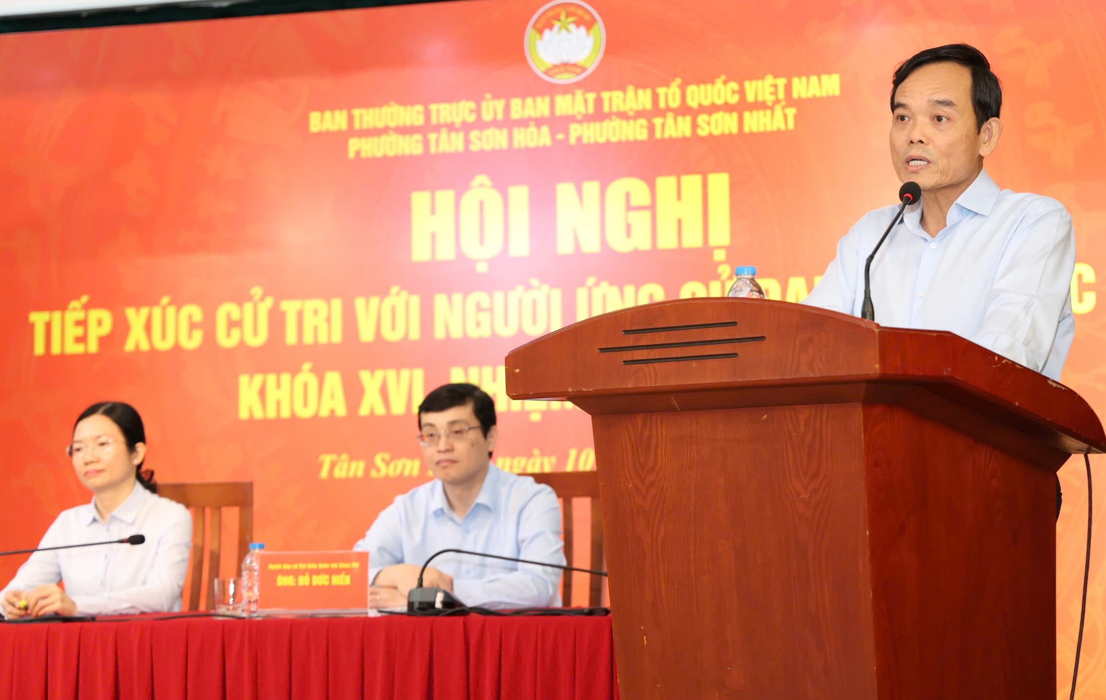 Bí thư Thành ủy TPHCM: Giao thông kết nối sân bay Tân Sơn Nhất "rối rắm thật" - Ảnh 6.