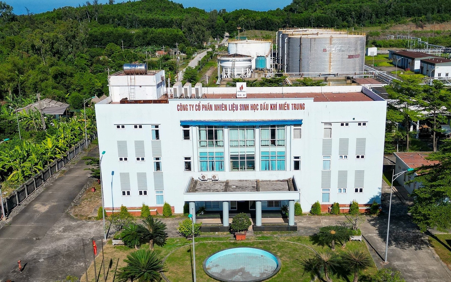 Nhà máy nhiên liệu sinh học Dung Quất vận hành, chuẩn bị phối trộn xăng E10