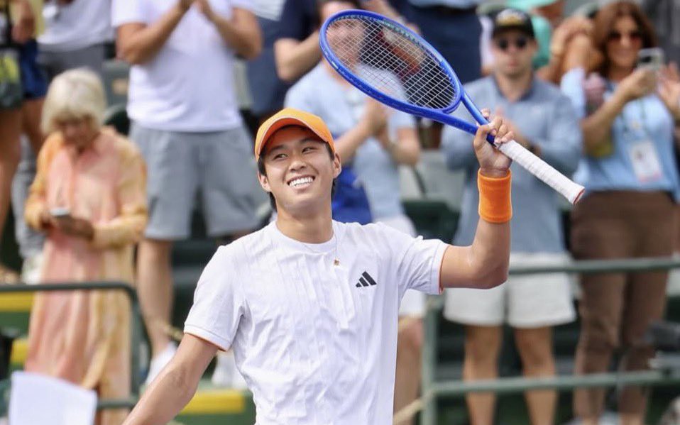 Learner Tien thành tay vợt trẻ nhất lịch sử Mỹ vào tứ kết Indian Wells