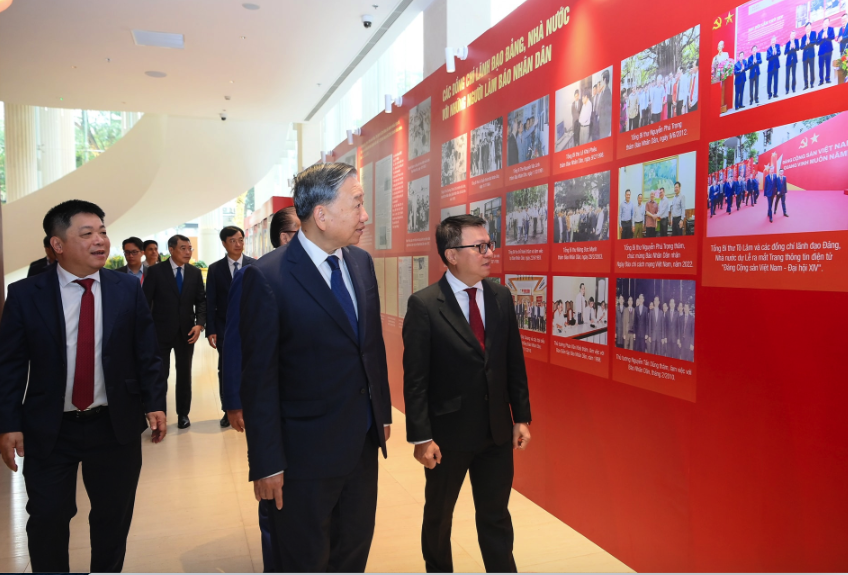 Tổng Bí thư Tô Lâm: Báo Nhân Dân phải là "lá chắn" và "trạm cảm biến" thông tin nhanh nhạy - Ảnh 5.