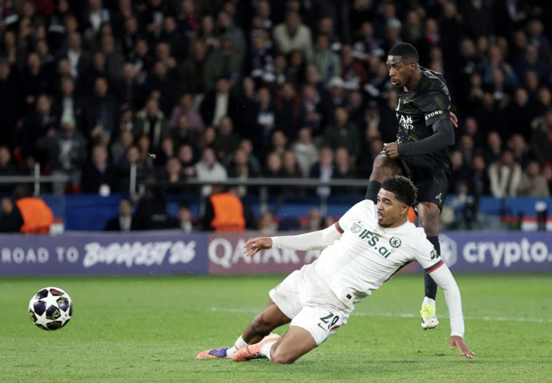 Chelsea thua thảm tr&ecirc;n đất Ph&aacute;p, PSG mơ v&eacute; tứ kết Champions League - Ảnh 4.