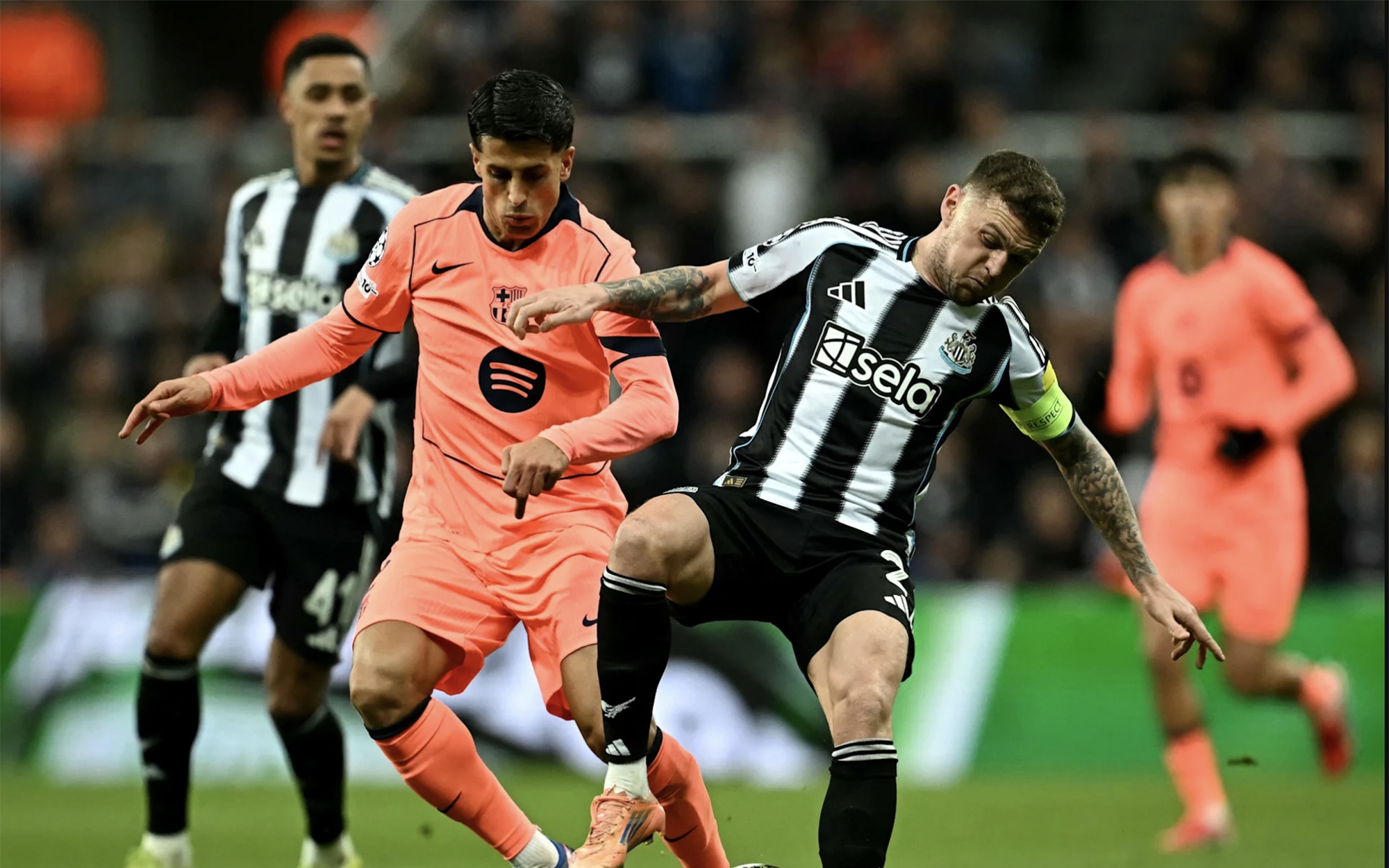 Barcelona thắng "hủy diệt" Newcastle, thẳng tiến tứ kết Champions League - Ảnh 5.