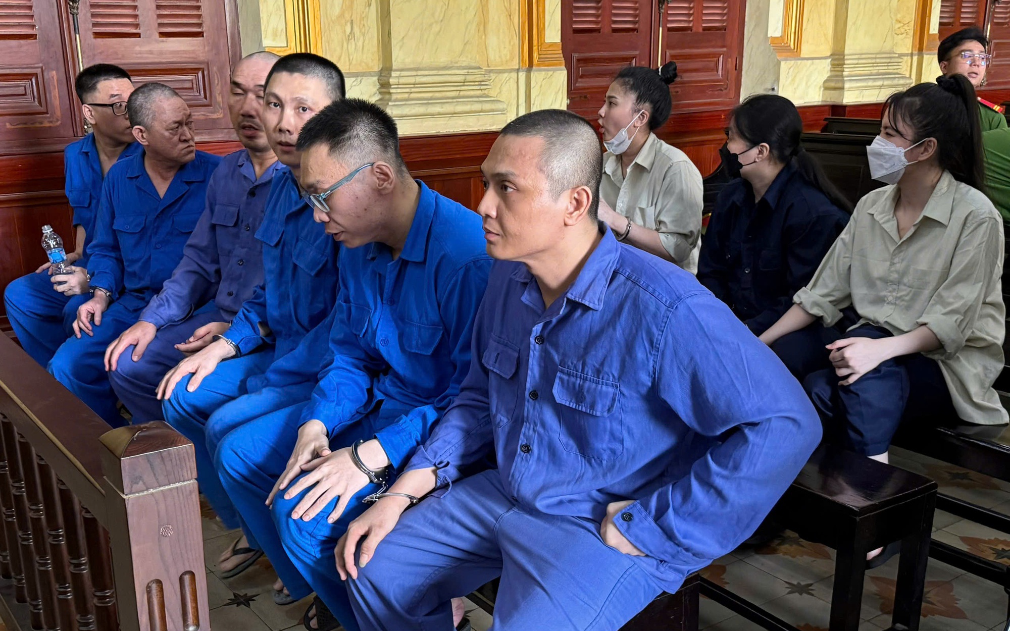 TAND TPHCM vừa tuyên 4 án tử hình, nhiều bị cáo nhận án chung thân