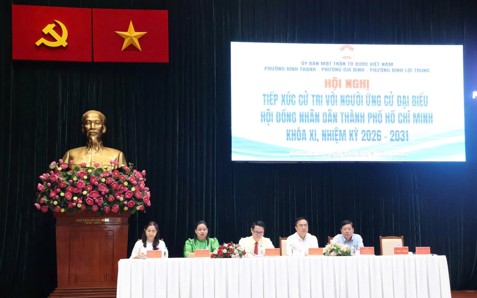 Dốc sức vì sự phát triển của TPHCM