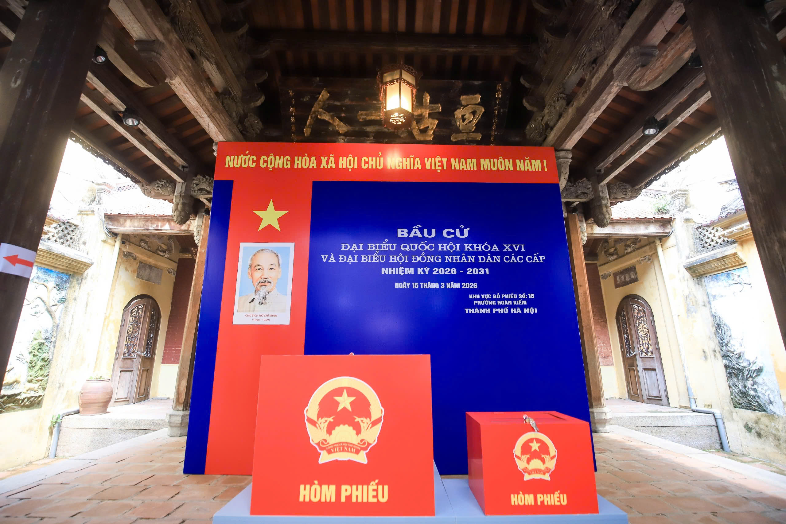 Không khí chuẩn bị bầu cử Quốc hội 2026 tại Hà Nội rộn ràng và sôi động - Ảnh 4.