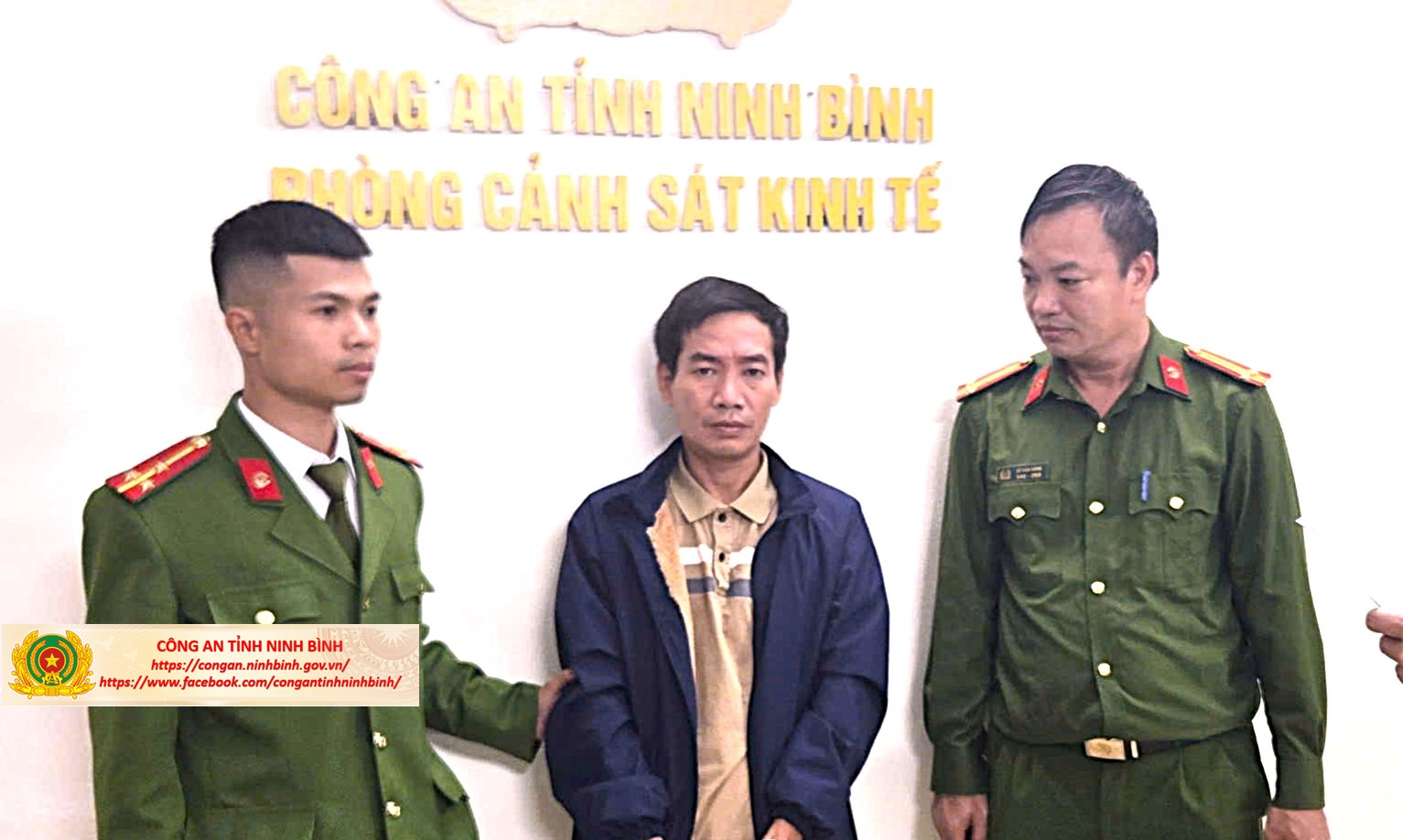 Người đàn ông trốn truy nã 18 năm tới công an đầu thú - Ảnh 1.