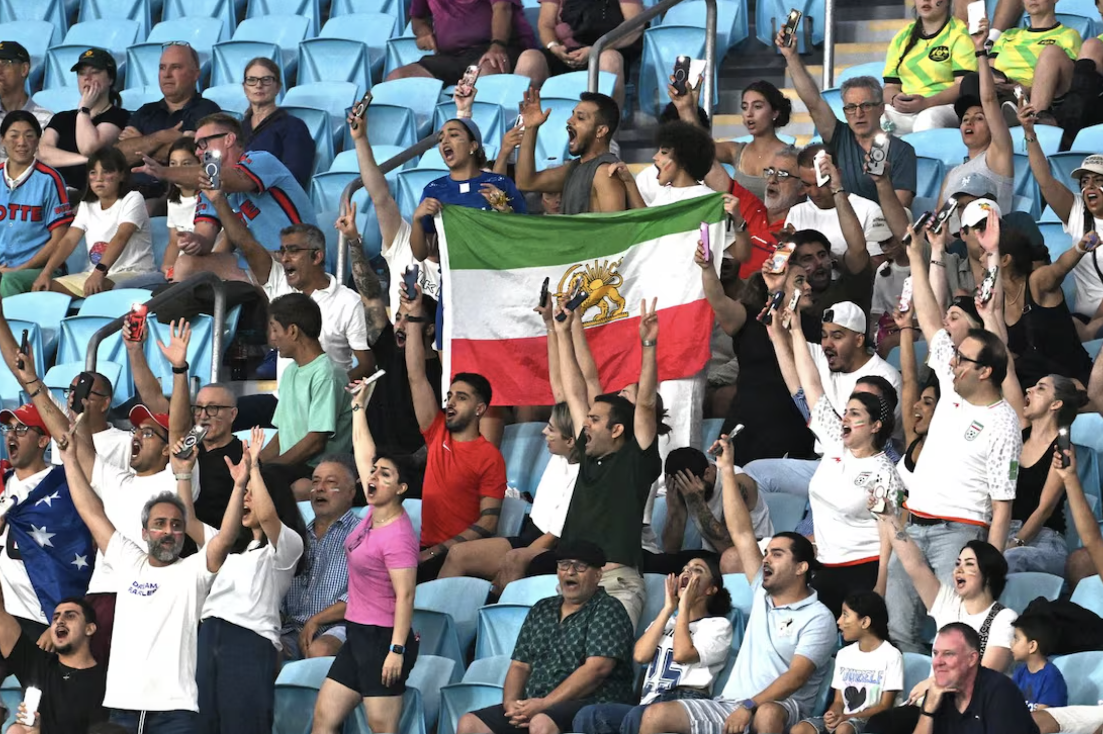 Tổng thống Mỹ kh&ocirc;ng muốn tuyển Iran dự World Cup 2026 - Ảnh 3.