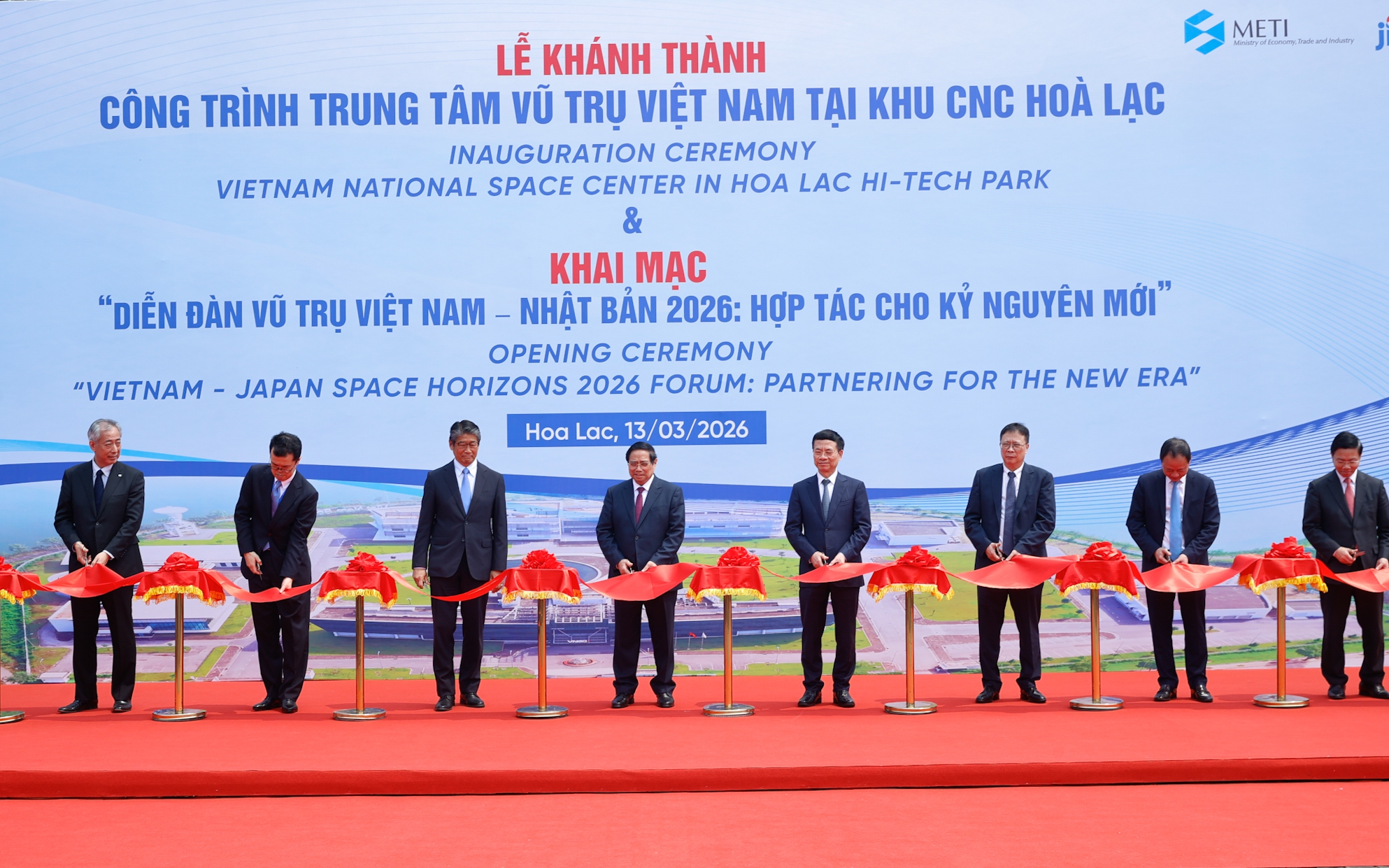 Phát triển mạnh mẽ công nghệ vũ trụ Việt Nam