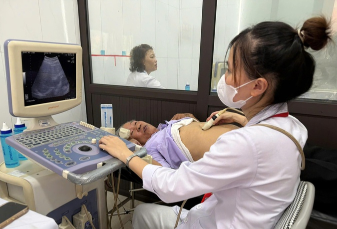 Bộ Y tế n&oacute;i về kế hoạch kh&aacute;m sức khoẻ định kỳ năm 2026 - Ảnh 2.