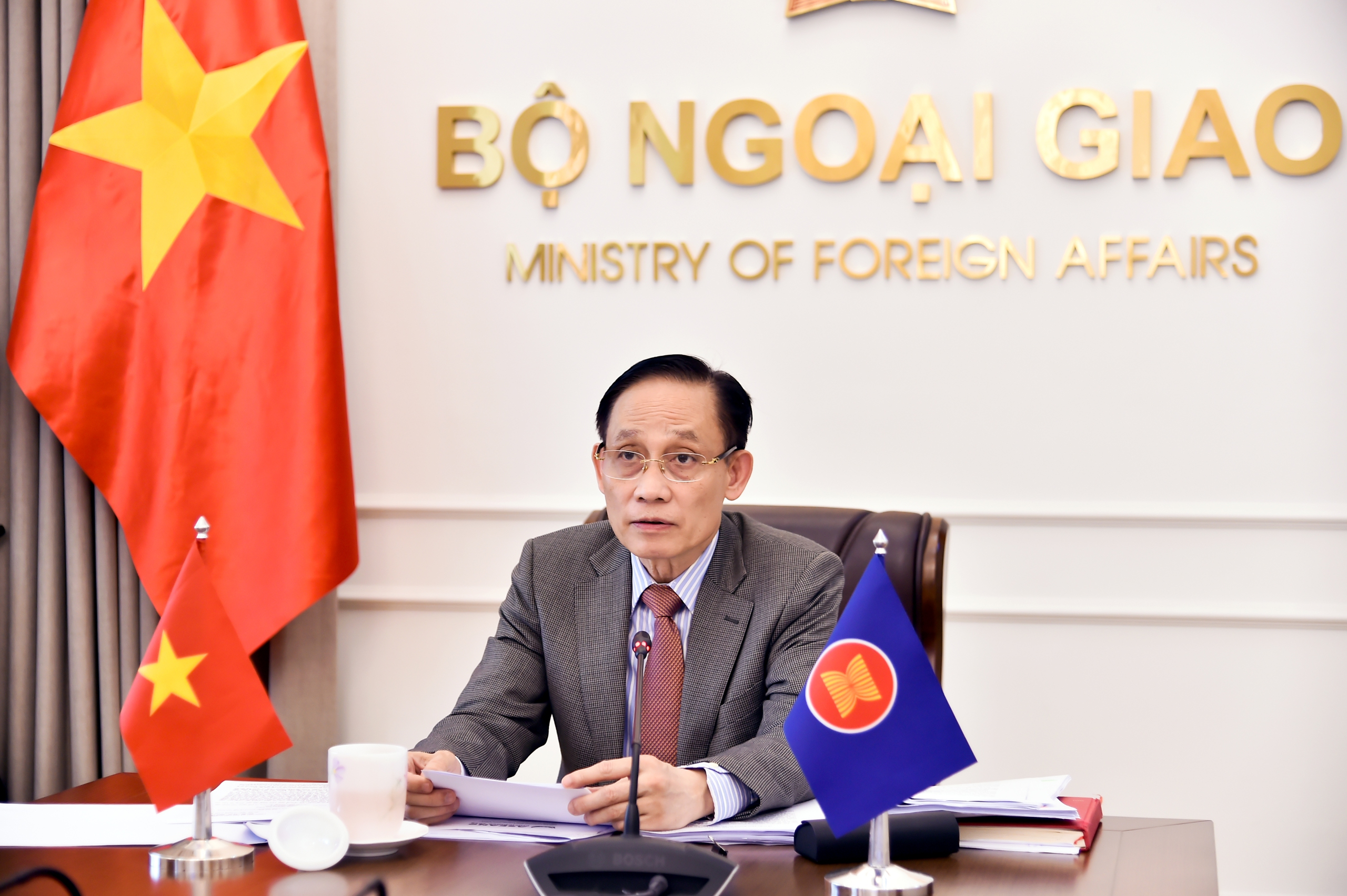 Bộ trưởng Ngoại giao ASEAN c&oacute; cuộc họp đặc biệt về t&igrave;nh h&igrave;nh Trung Đ&ocirc;ng - Ảnh 2.