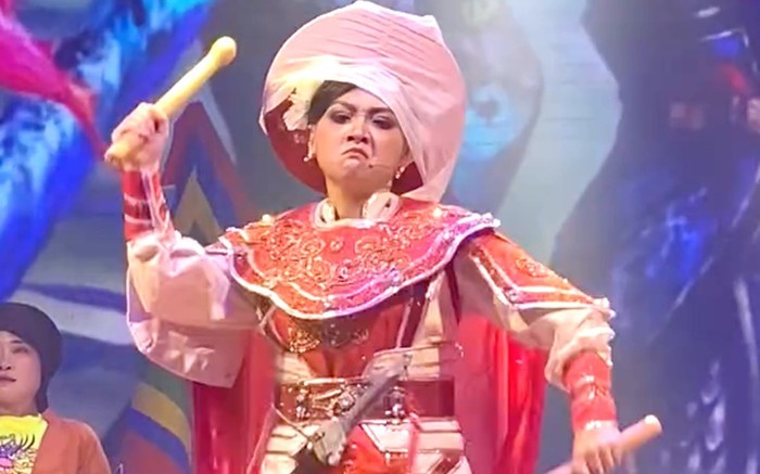 Từ vụ cháu gái cố nghệ sĩ Vũ Linh, đã đến lúc siết chặt hậu kiểm sân khấu
