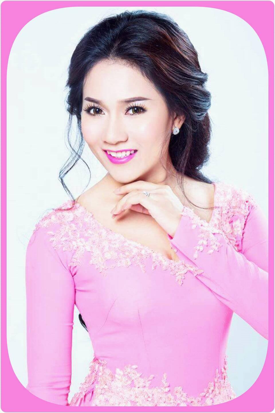 Đ&oacute;n xem vở cải lương c&aacute;ch mạng "Tiếng h&ograve; s&ocirc;ng Hậu" tr&ecirc;n s&oacute;ng HTV - Ảnh 4.