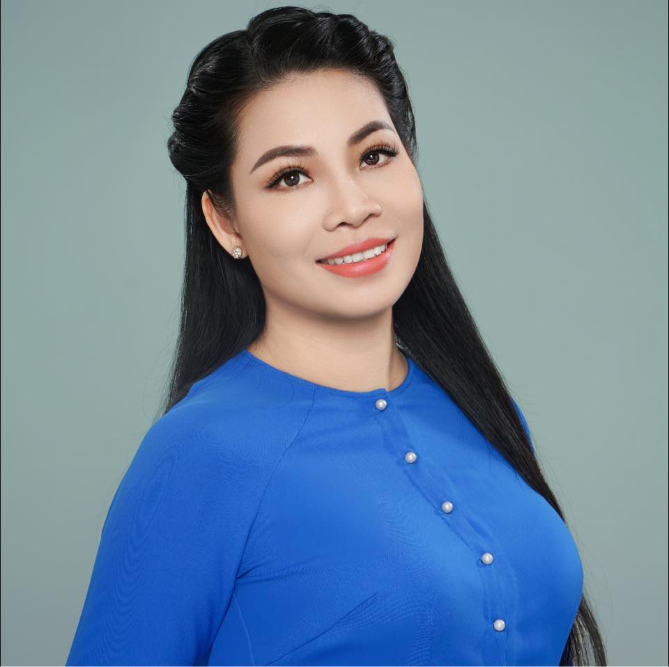 Đ&oacute;n xem vở cải lương c&aacute;ch mạng "Tiếng h&ograve; s&ocirc;ng Hậu" tr&ecirc;n s&oacute;ng HTV - Ảnh 2.