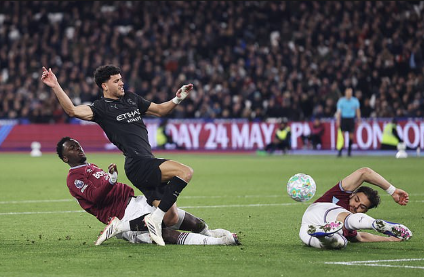 Haaland nhạt nh&ograve;a, Man City đ&aacute;nh rơi chiến thắng trước West Ham - Ảnh 5.