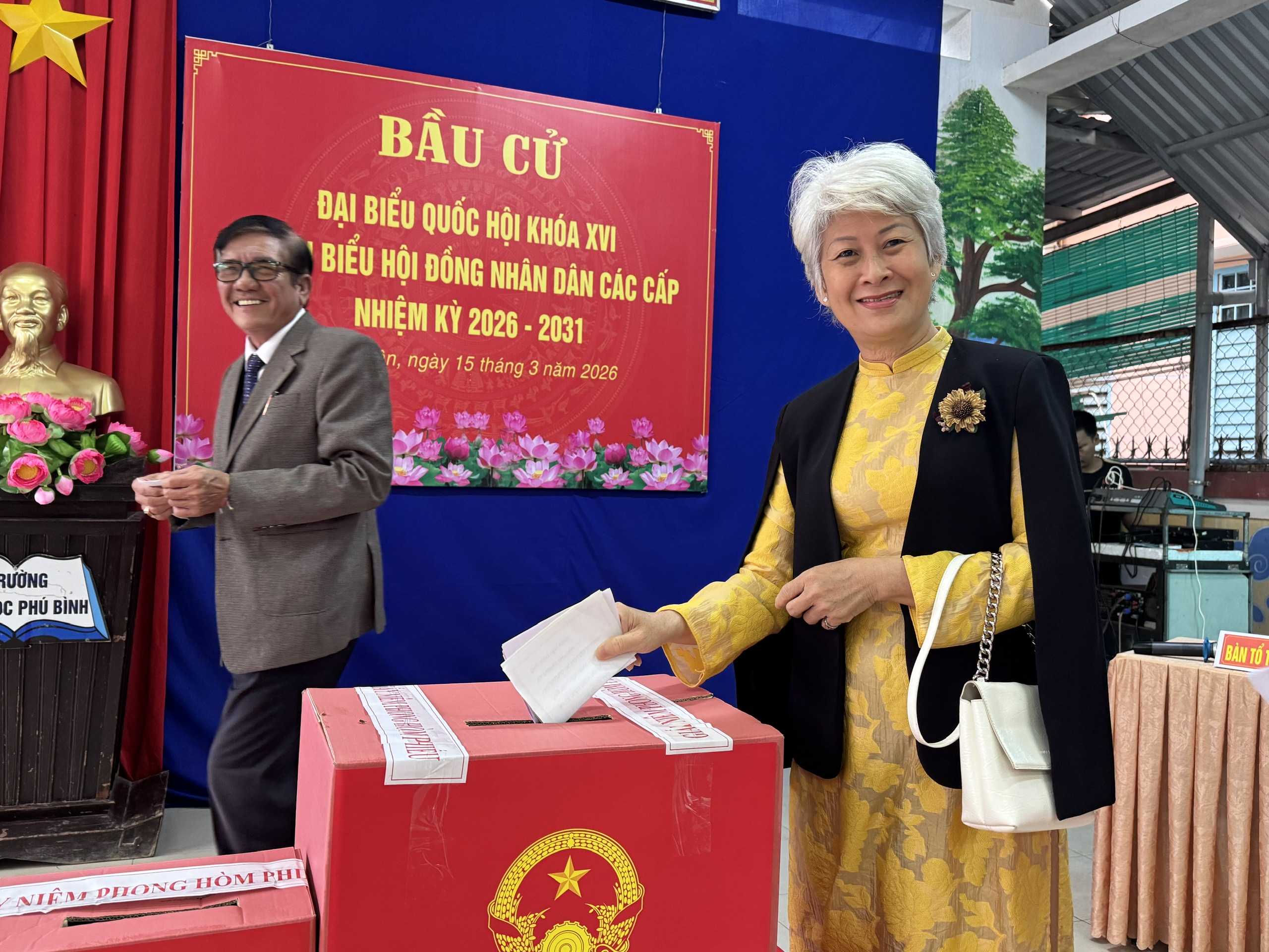 Đơn vị đầu ti&ecirc;n ho&agrave;n th&agrave;nh bầu cử sớm ở Huế - Ảnh 9.