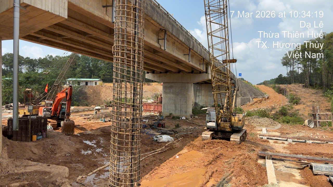 Nút giao hoành tráng cao tốc Cam Lộ - La Sơn hoàn thành vào năm 2026 - Ảnh 5.