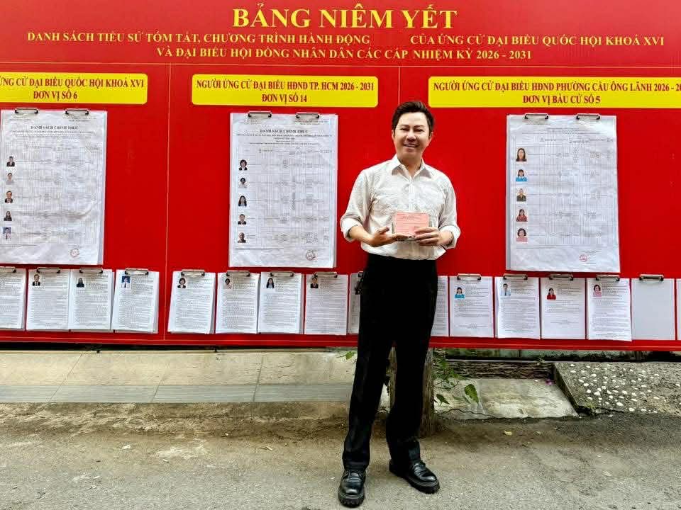 Văn nghệ sĩ nô nức đi bầu cử, gửi gắm niềm tin vào tương lai đất nước - Ảnh 5.