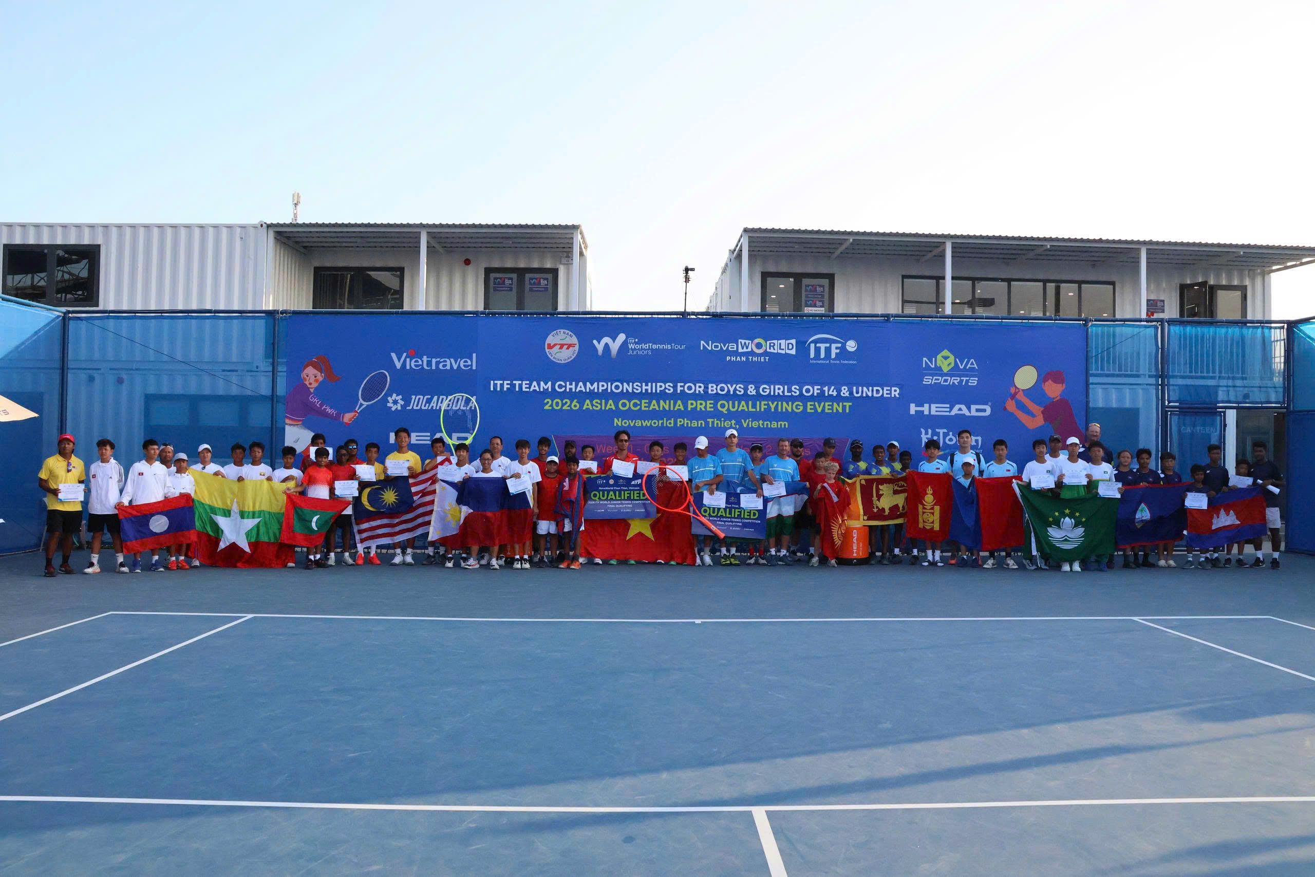 Tay vợt 14 tuổi TP HCM gi&uacute;p tuyển quần vợt nam v&ocirc; địch giải ITF tr&ecirc;n s&acirc;n nh&agrave; - Ảnh 2.