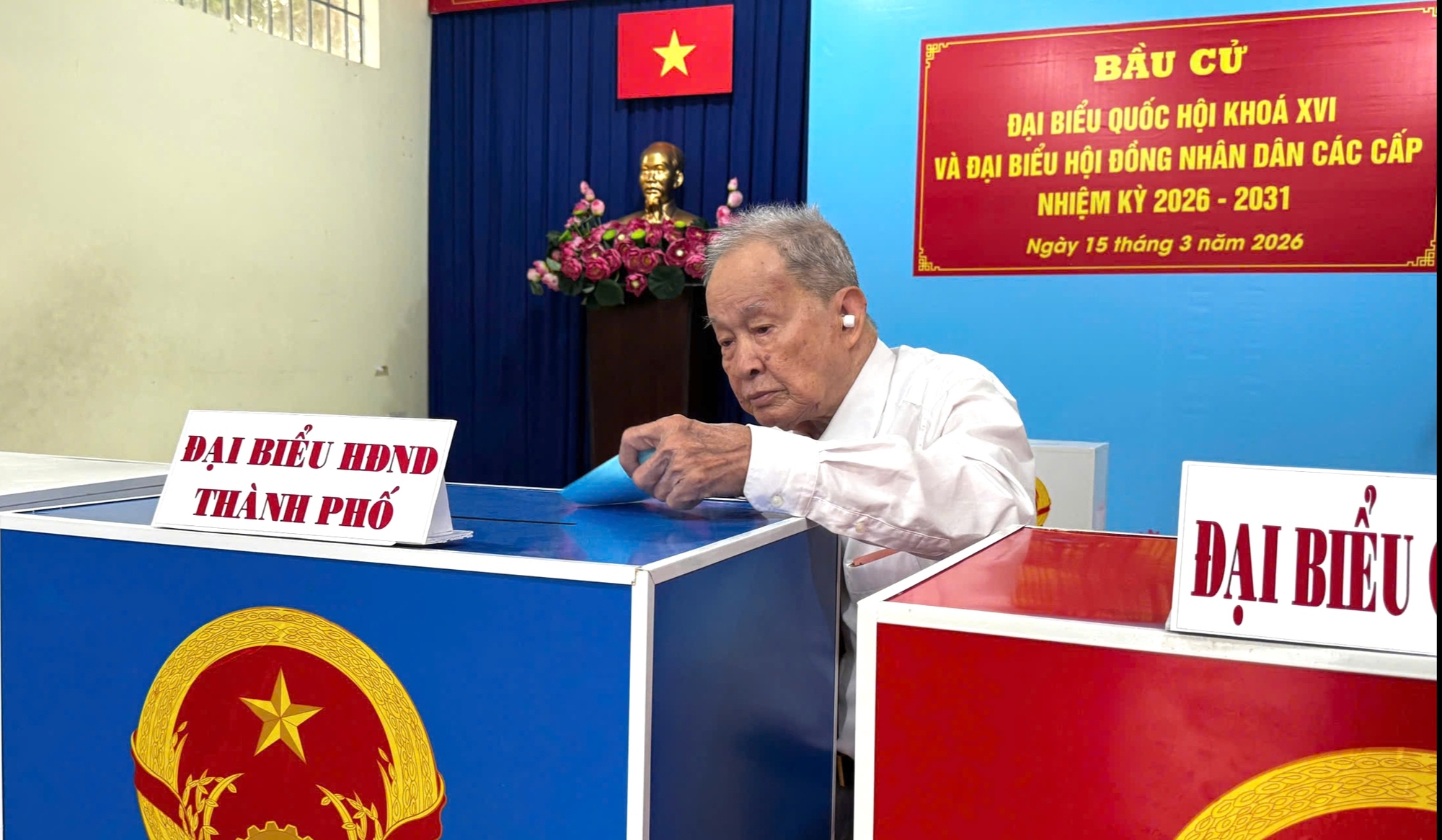 80 năm một l&aacute; phiếu: C&acirc;u chuyện x&uacute;c động của đại t&aacute; Nguyễn Văn T&agrave;u - Ảnh 4.