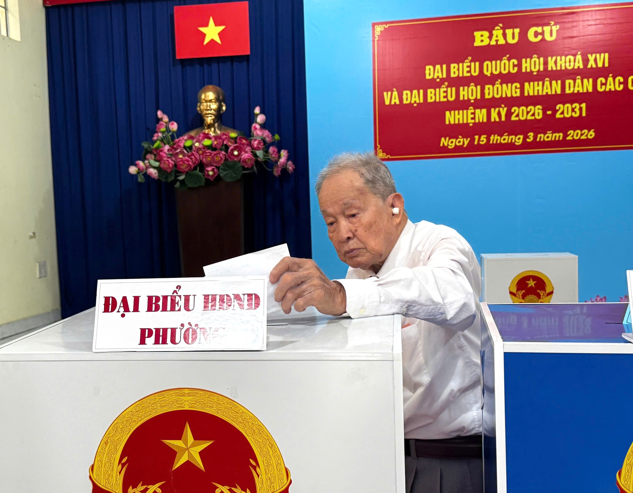 80 năm một l&aacute; phiếu: C&acirc;u chuyện x&uacute;c động của đại t&aacute; Nguyễn Văn T&agrave;u - Ảnh 5.