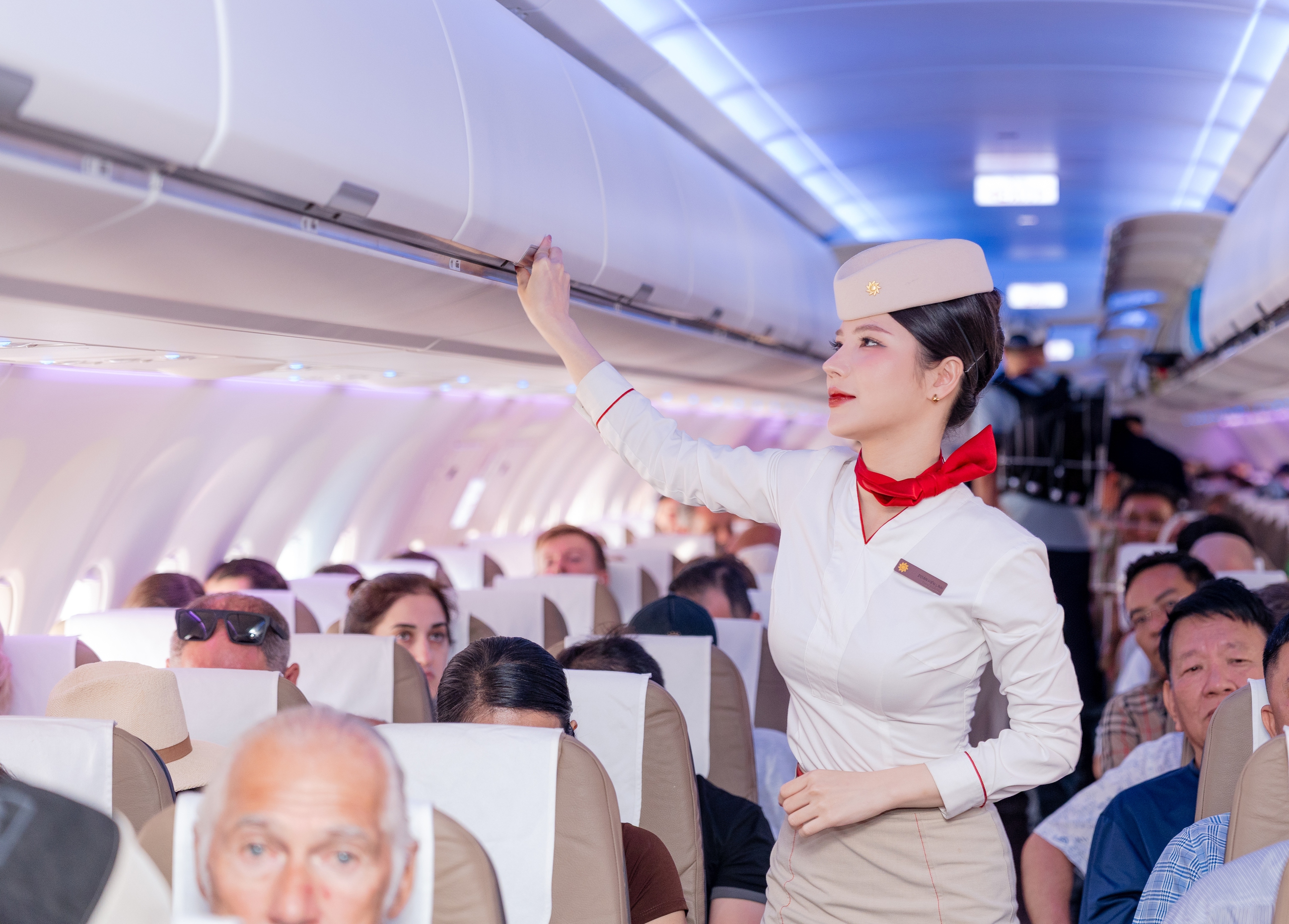 Chuyến bay thẳng đầu ti&ecirc;n nối Nha Trang &ndash; Ph&uacute; Quốc - Ảnh 4.